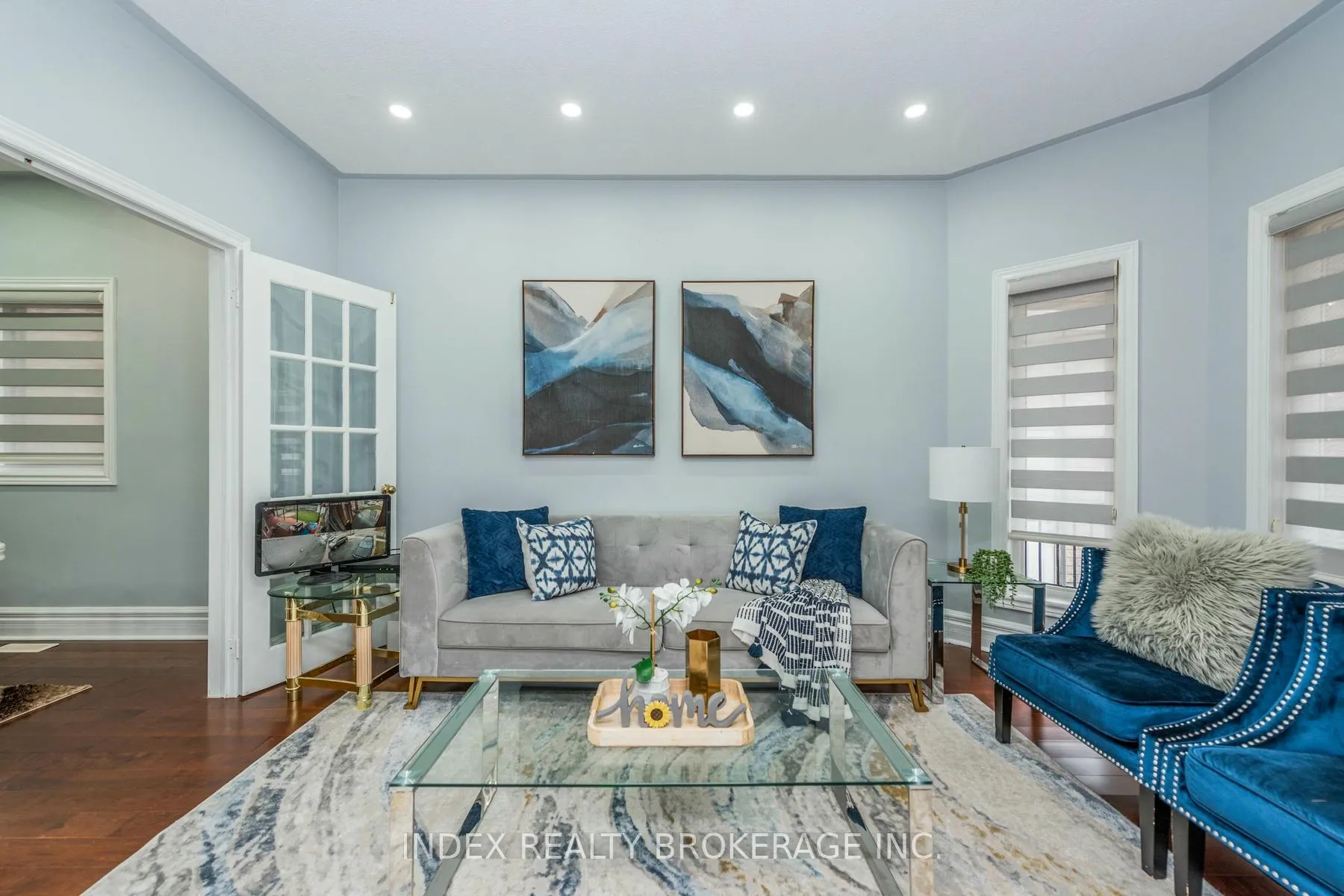Photo 7 of 54 Brasswinds Court, Vaughan, West Woodbridge — HOMEH