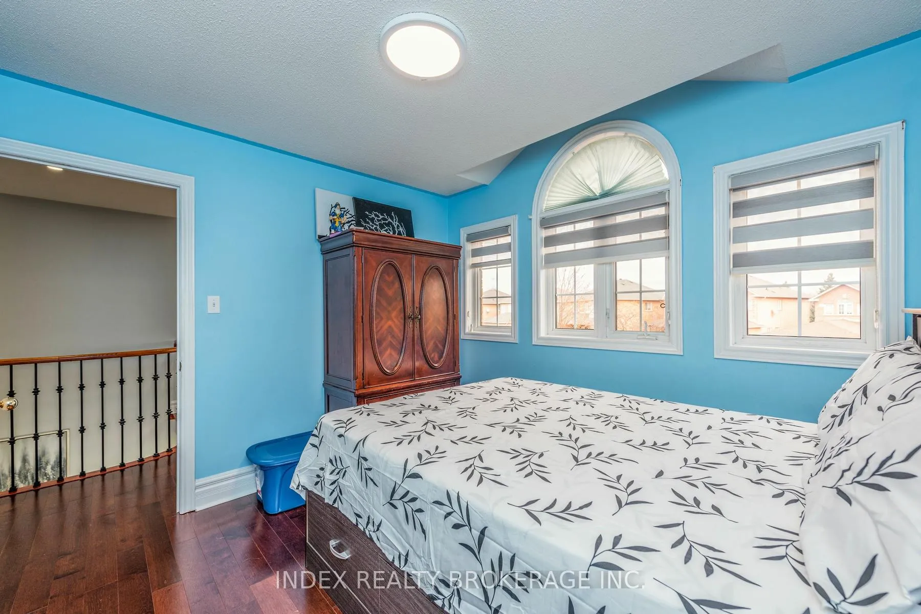 Photo 19 of 54 Brasswinds Court, Vaughan, West Woodbridge — HOMEH