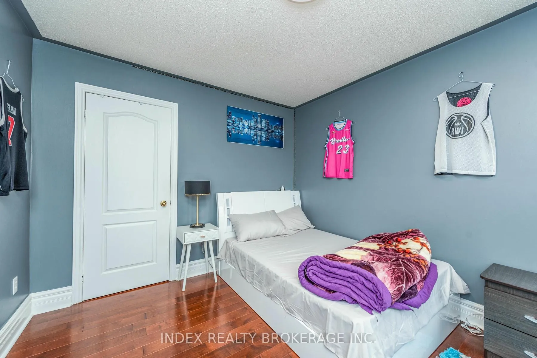 Photo 25 of 54 Brasswinds Court, Vaughan, West Woodbridge — HOMEH
