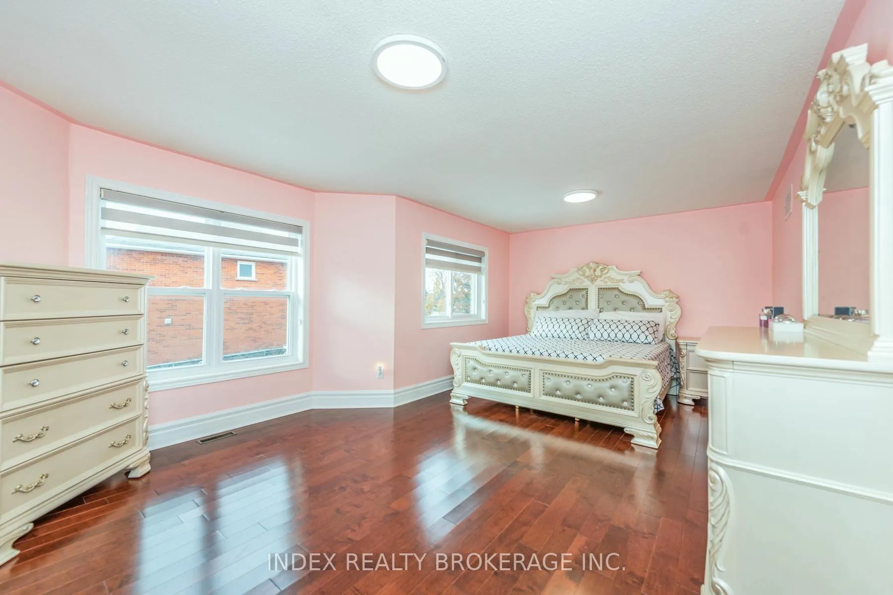 Photo 26 of 54 Brasswinds Court, Vaughan, West Woodbridge — HOMEH