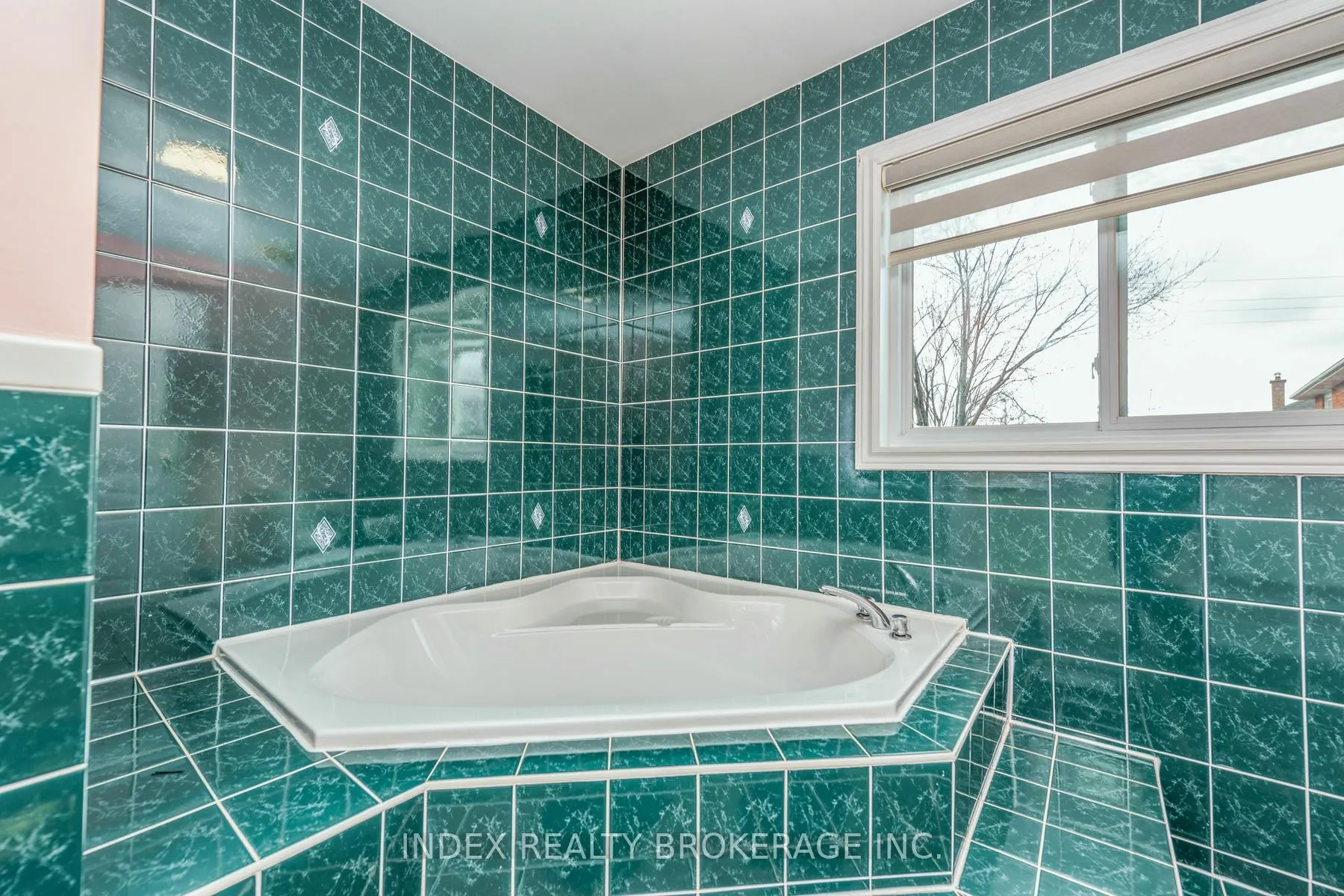 Photo 28 of 54 Brasswinds Court, Vaughan, West Woodbridge — HOMEH