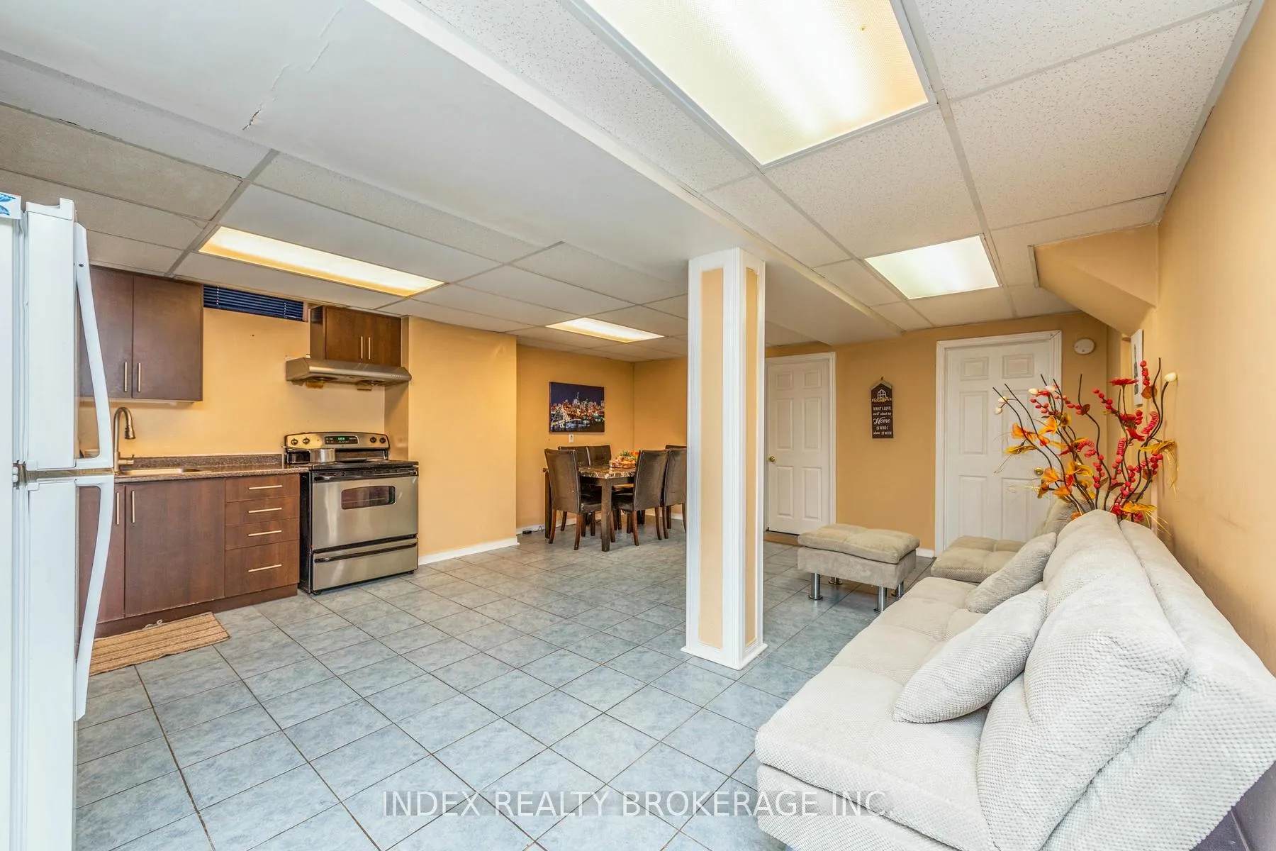 Photo 31 of 54 Brasswinds Court, Vaughan, West Woodbridge — HOMEH
