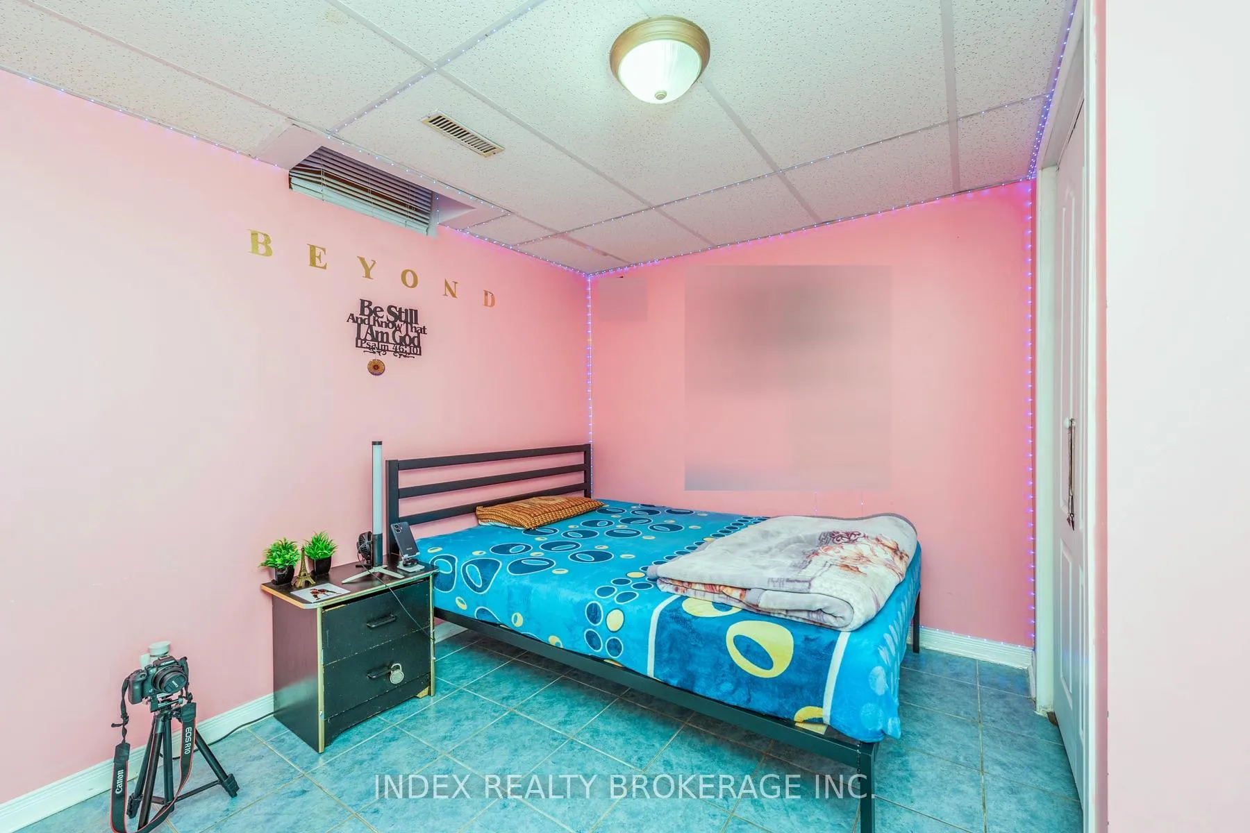 Photo 34 of 54 Brasswinds Court, Vaughan, West Woodbridge — HOMEH