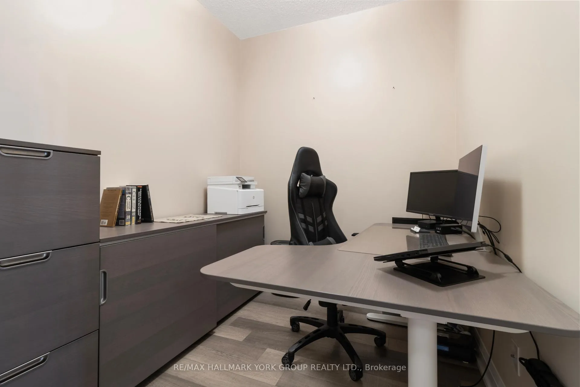 Photo 9 of Unit 602, 85 North Park Road, Vaughan, Beverley Glen — HOMEH