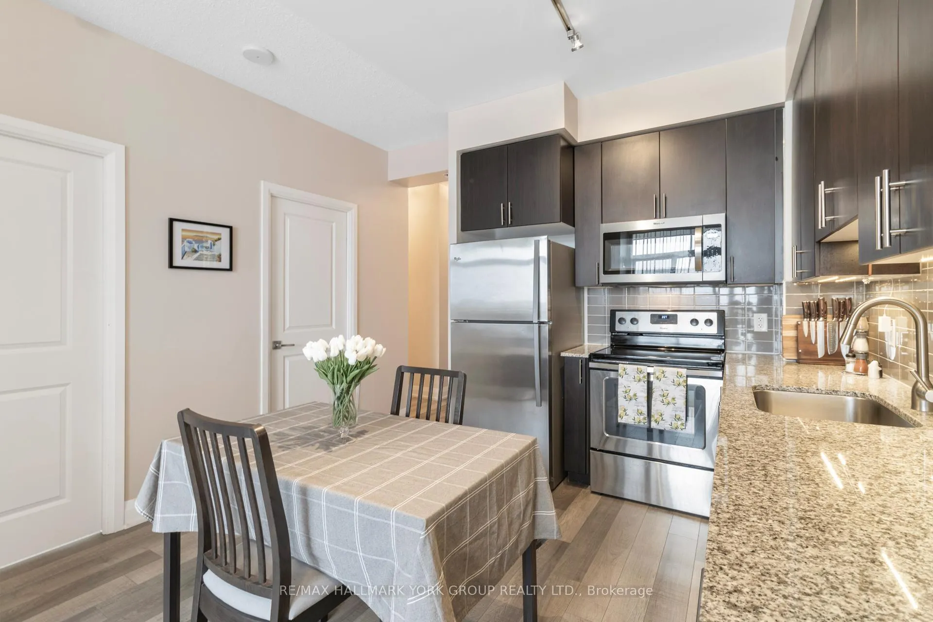 Photo 12 of Unit 602, 85 North Park Road, Vaughan, Beverley Glen — HOMEH