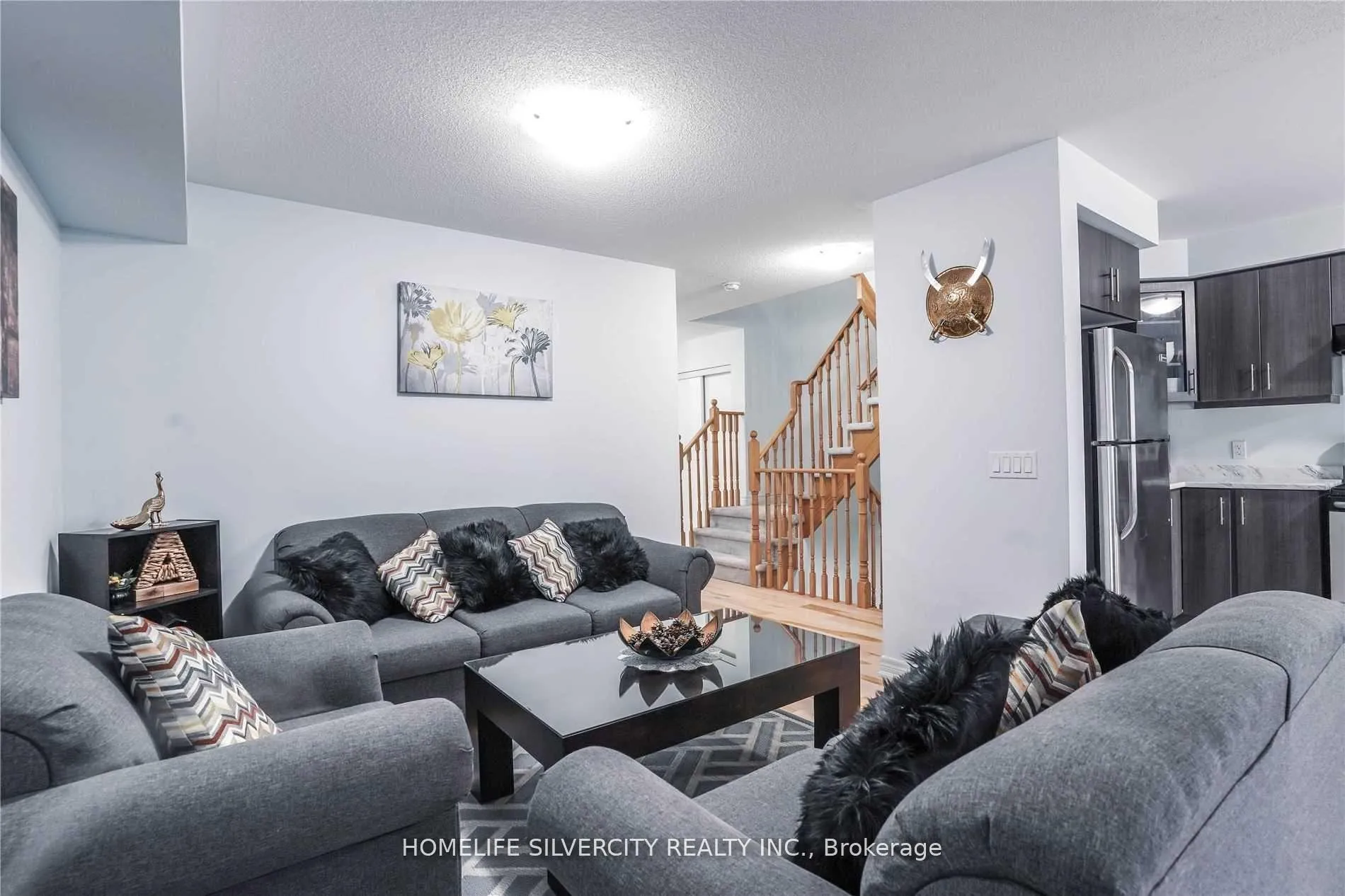 Photo 10 of 2350 Steeplechase Street, Oshawa, Windfields — HOMEH