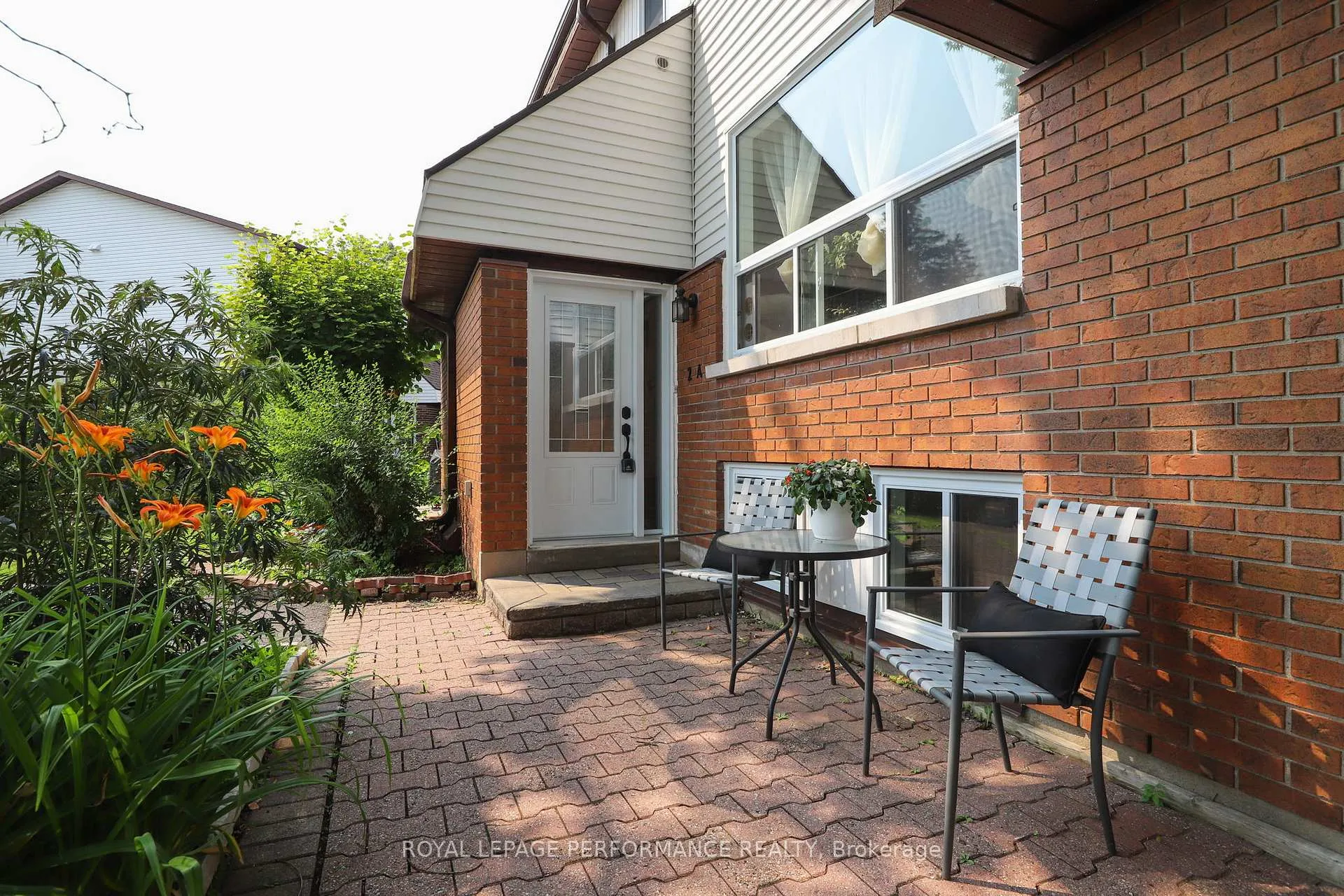 Photo 2 of Unit A, 2 Lovell Lane, Ottawa, Westcliffe Estates — HOMEH