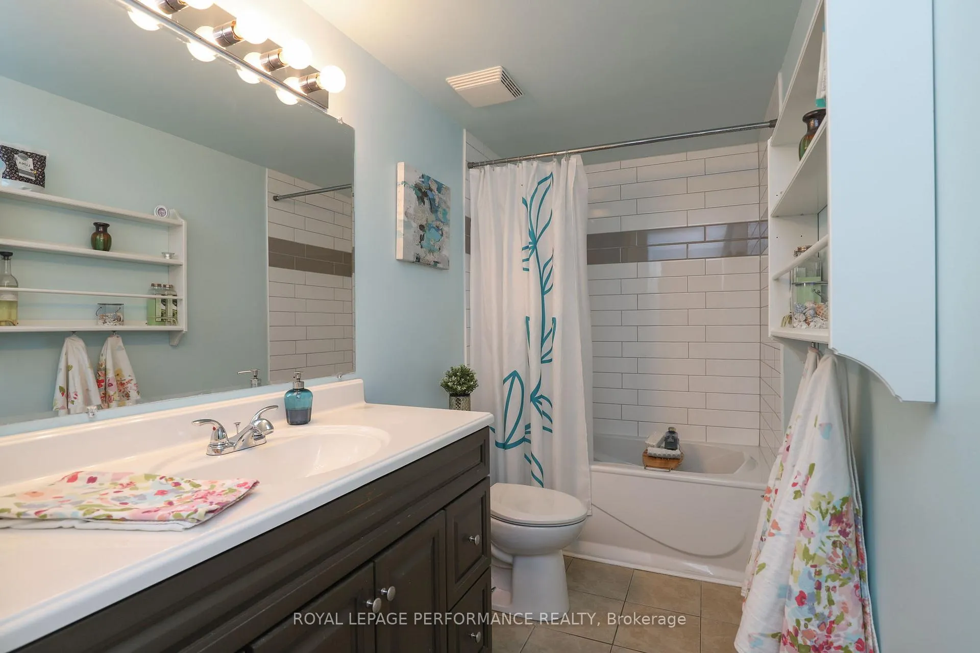Photo 22 of Unit A, 2 Lovell Lane, Ottawa, Westcliffe Estates — HOMEH
