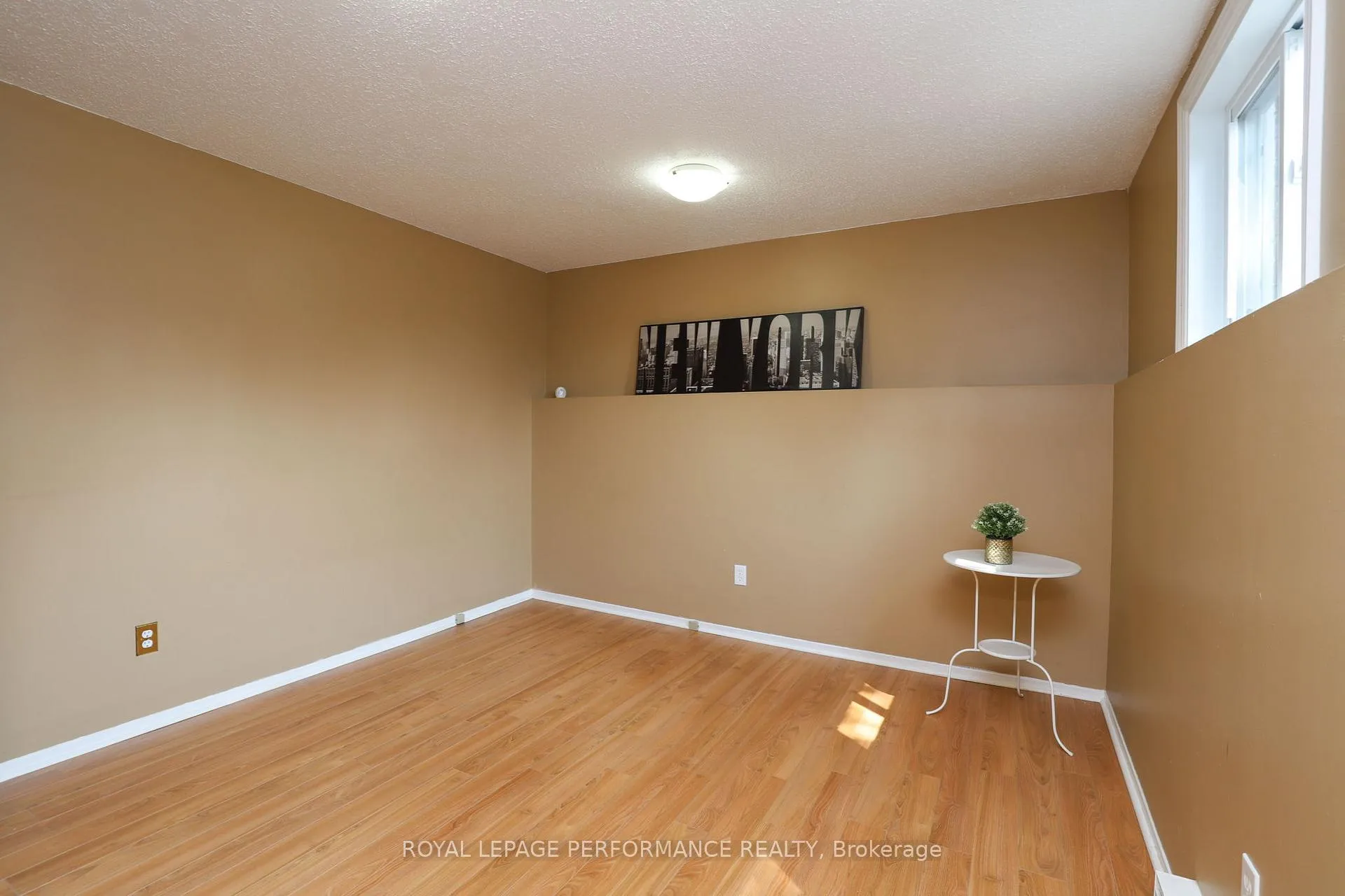 Photo 24 of Unit A, 2 Lovell Lane, Ottawa, Westcliffe Estates — HOMEH
