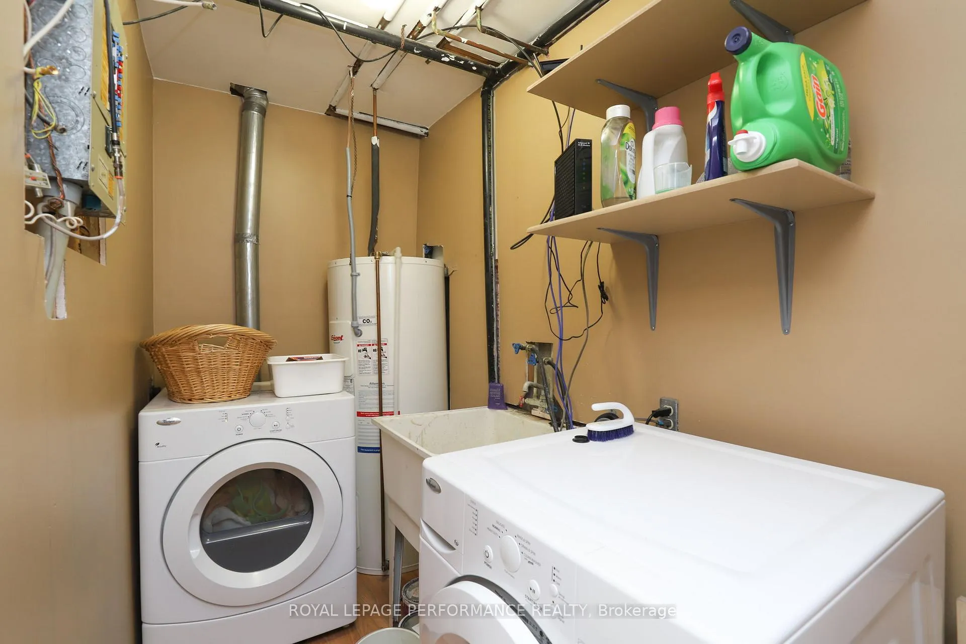 Photo 26 of Unit A, 2 Lovell Lane, Ottawa, Westcliffe Estates — HOMEH