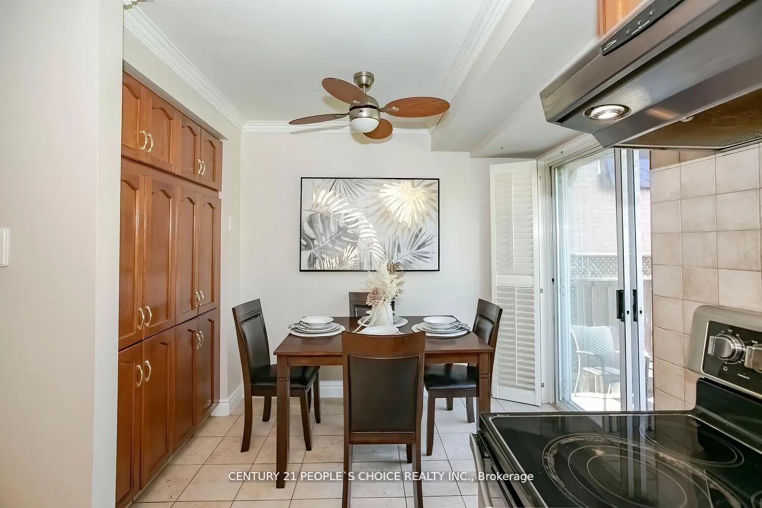 Photo 15 of 61 Mullis Crescent, Brampton, Fletcher's West — HOMEH
