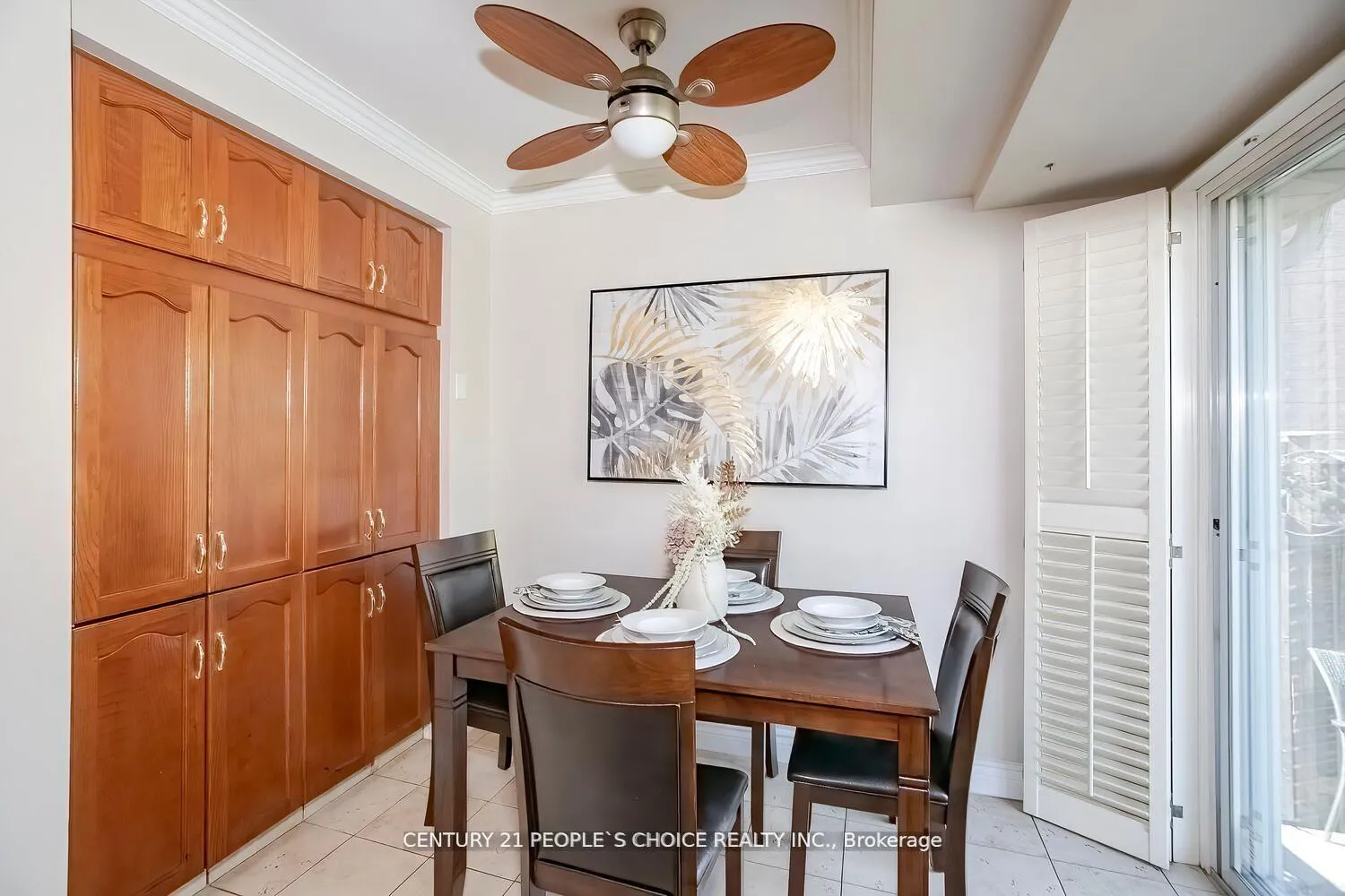 Photo 16 of 61 Mullis Crescent, Brampton, Fletcher's West — HOMEH