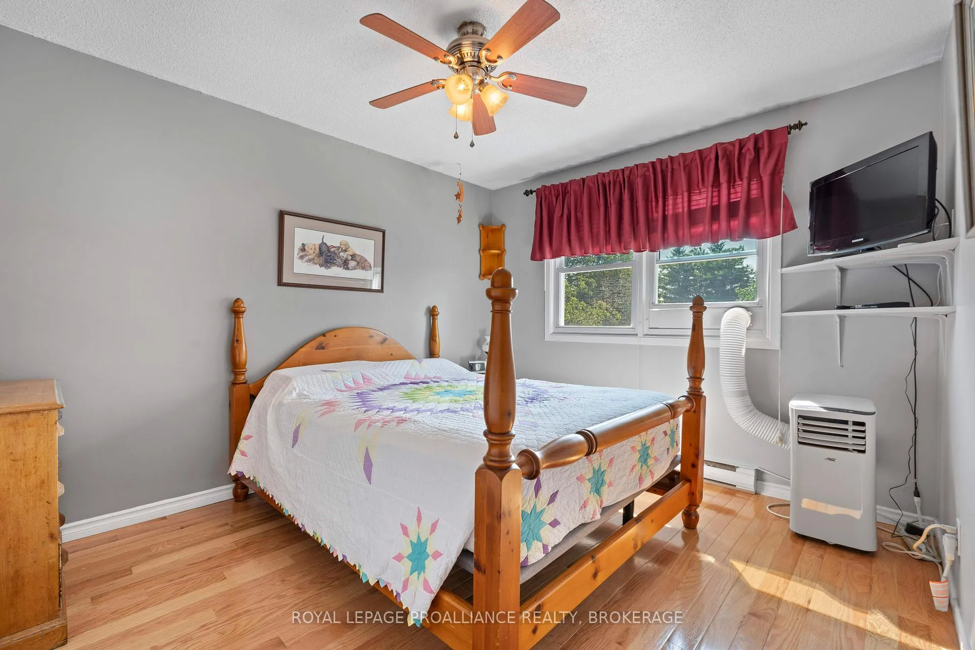 Photo 17 of Unit 29, 19 MacPherson Avenue, Kingston, Central City West — HOMEH