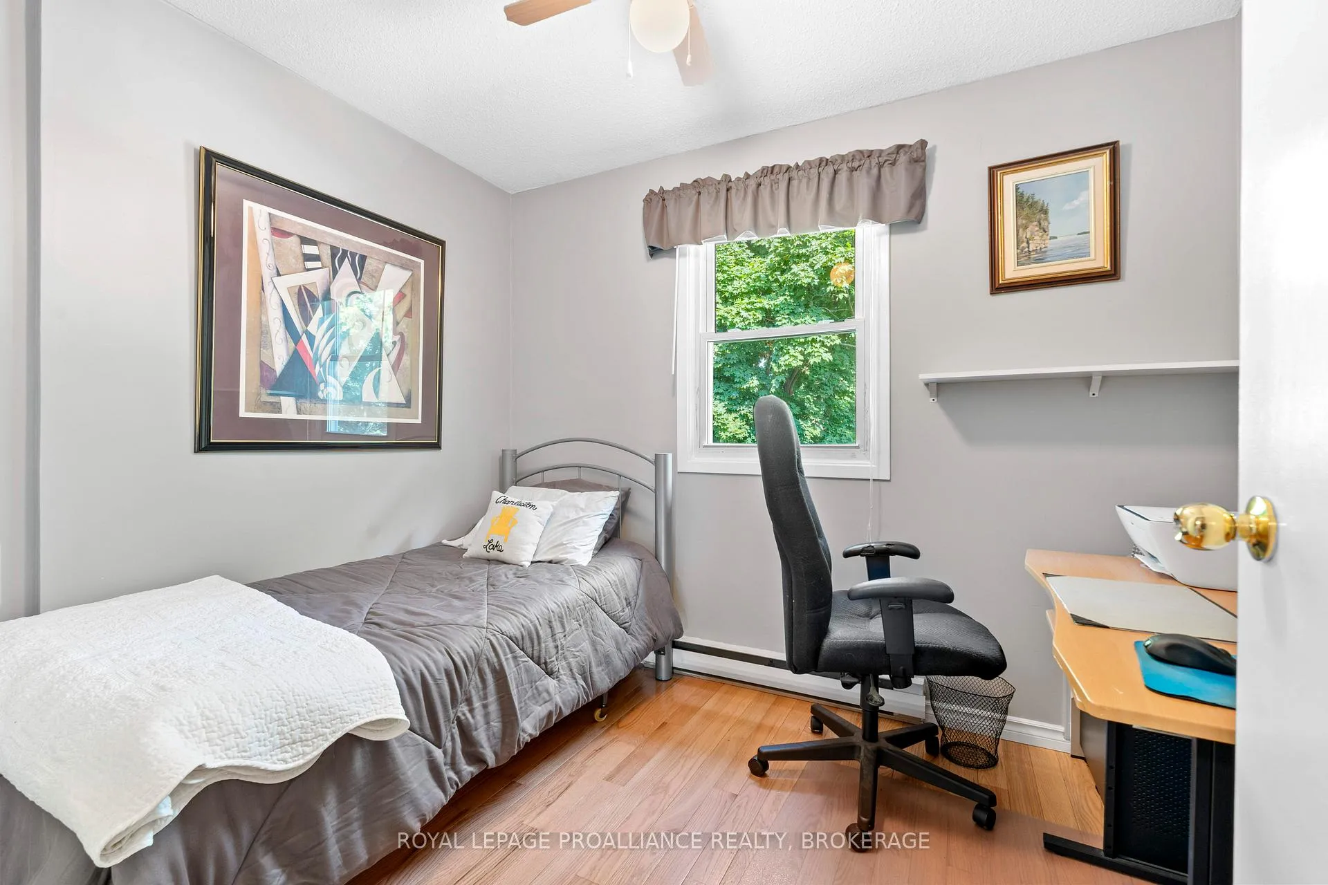 Photo 22 of Unit 29, 19 MacPherson Avenue, Kingston, Central City West — HOMEH