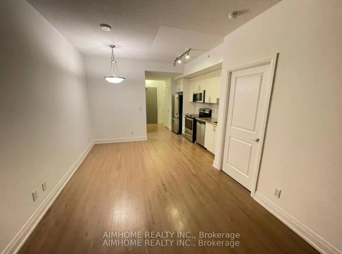 Photo 8 of Unit 1010, 7167 Yonge Street W, Markham, Thornhill — HOMEH