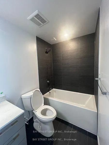 Photo 8 of Unit 3003, 18 Water Walk Drive, Markham, Unionville — HOMEH
