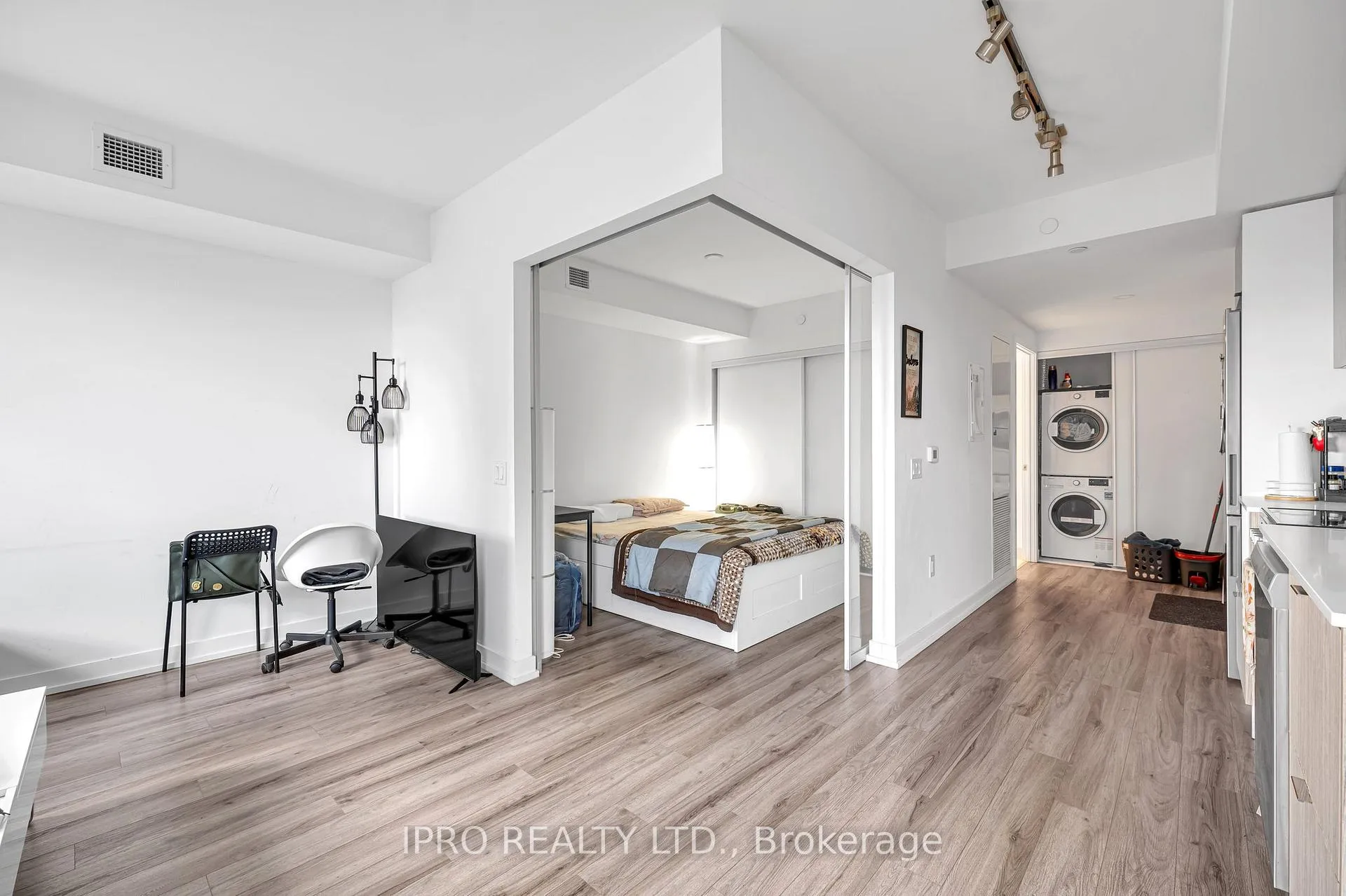 Photo 21 of Unit 3011, 395 Bloor Street E, Toronto, North St. James Town — HOMEH