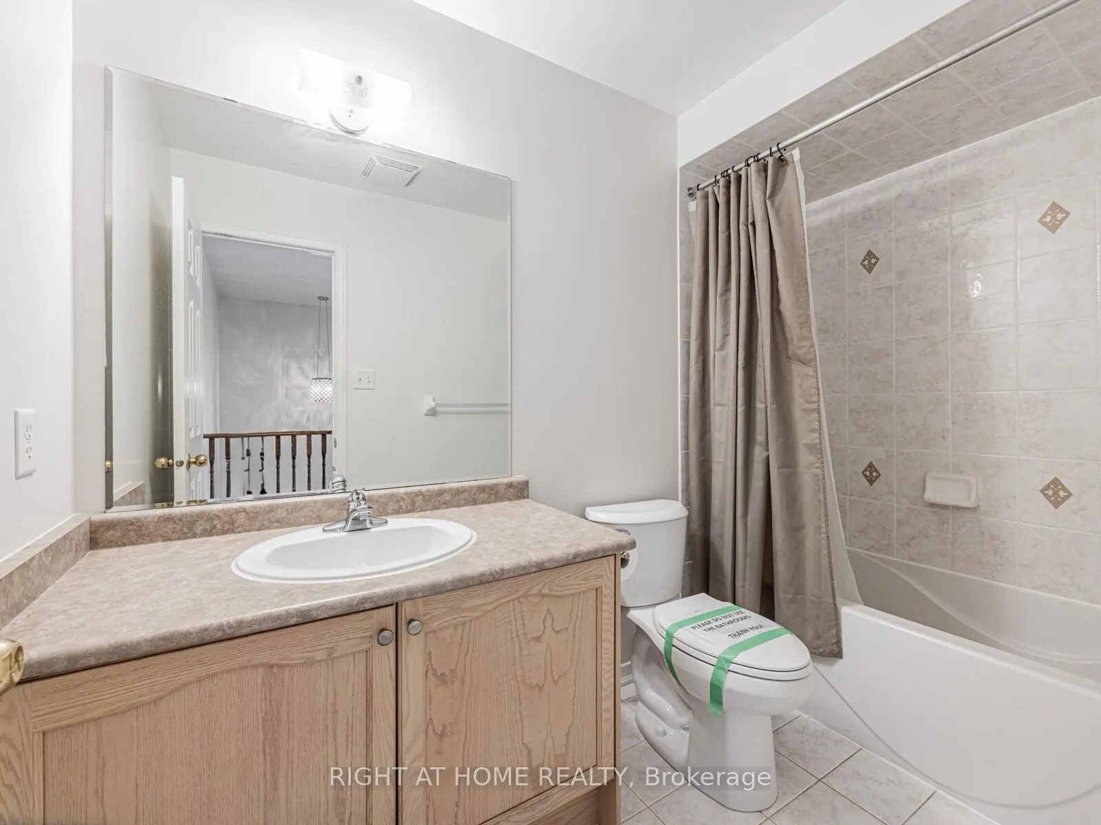 Photo 20 of 6 Martell Gate, Aurora, Bayview Northeast — HOMEH