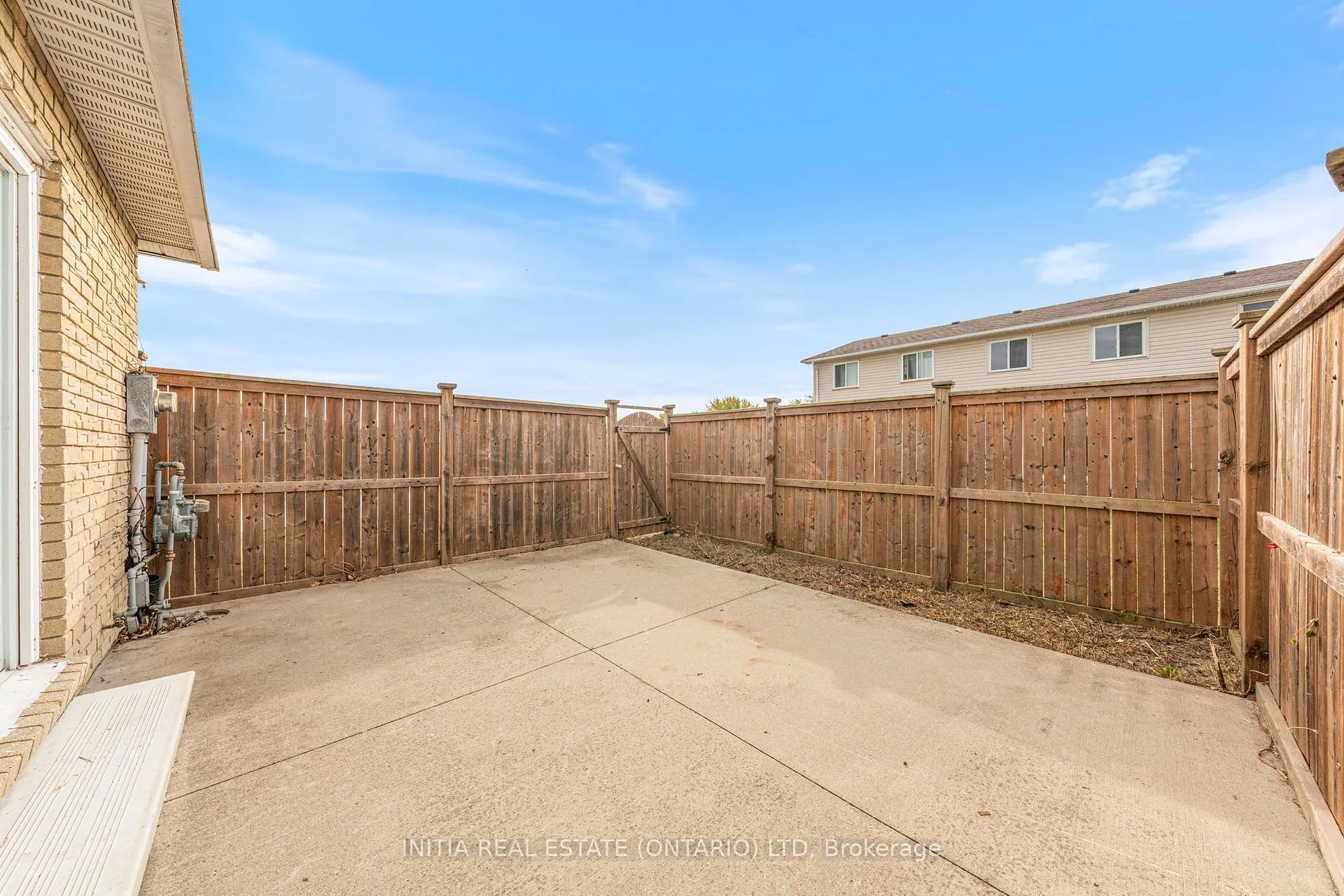 Photo 3 of Unit 98, 348 Cameron Street, St. Clair — HOMEH