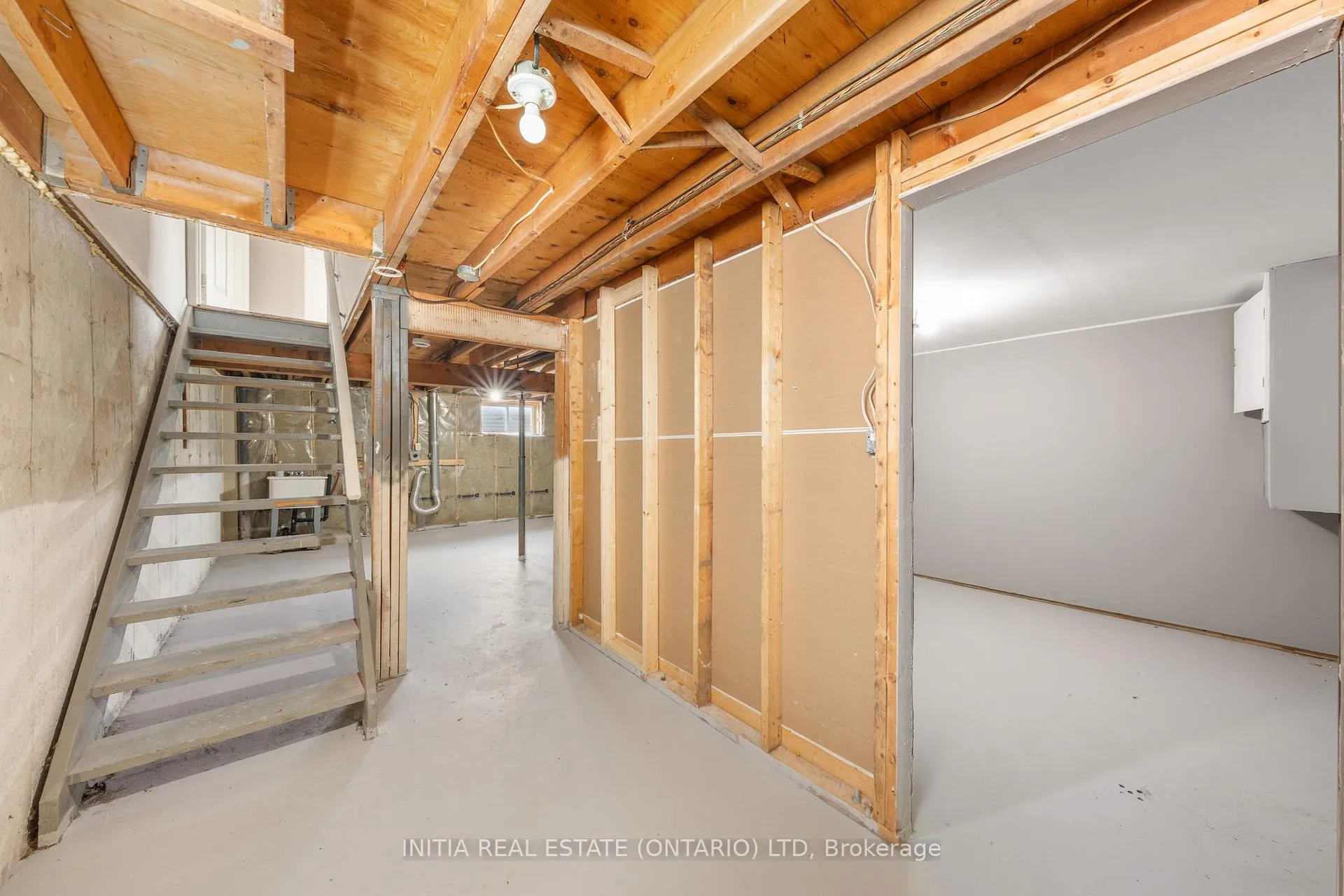 Photo 23 of Unit 98, 348 Cameron Street, St. Clair — HOMEH