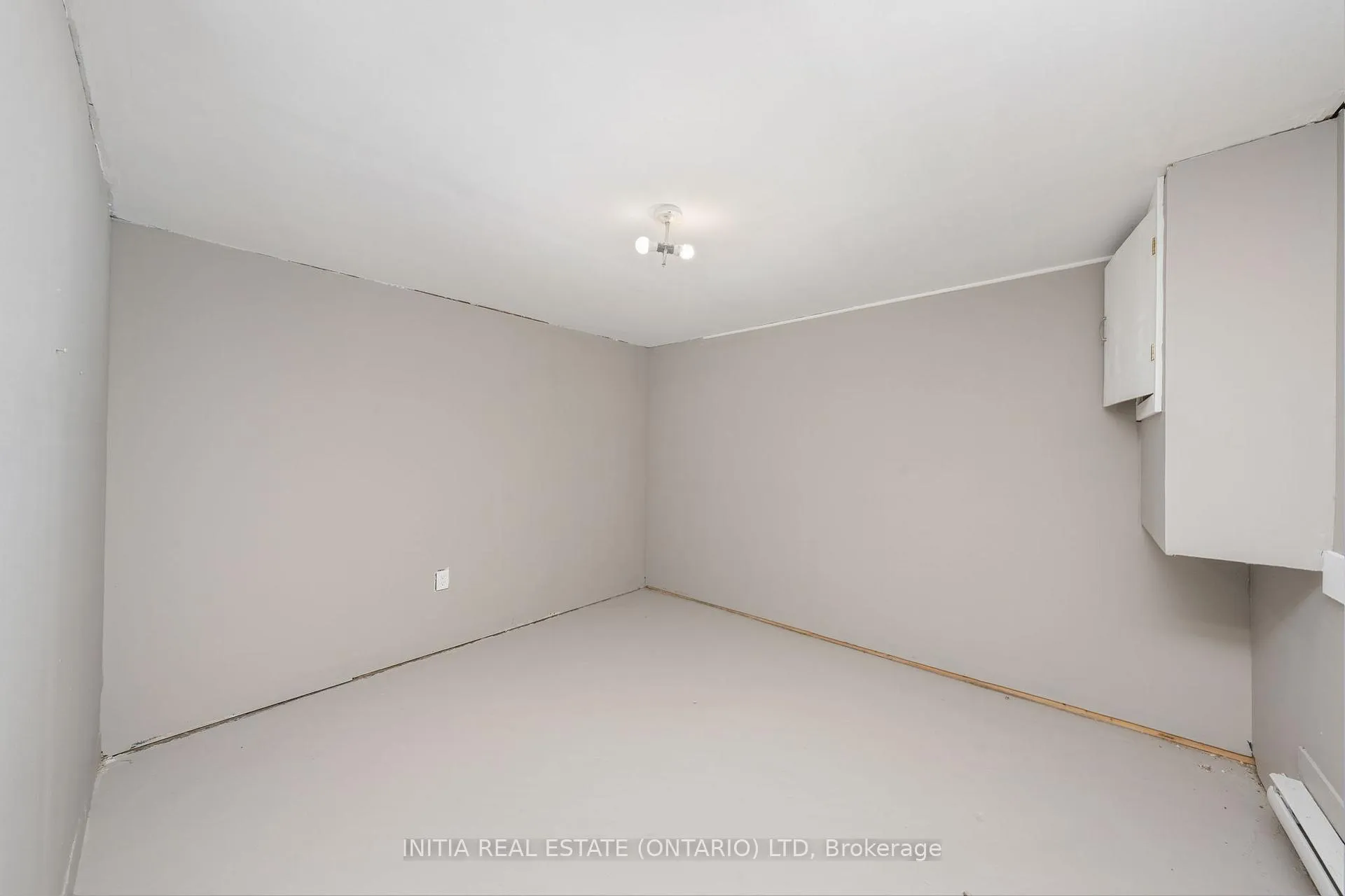 Photo 24 of Unit 98, 348 Cameron Street, St. Clair — HOMEH