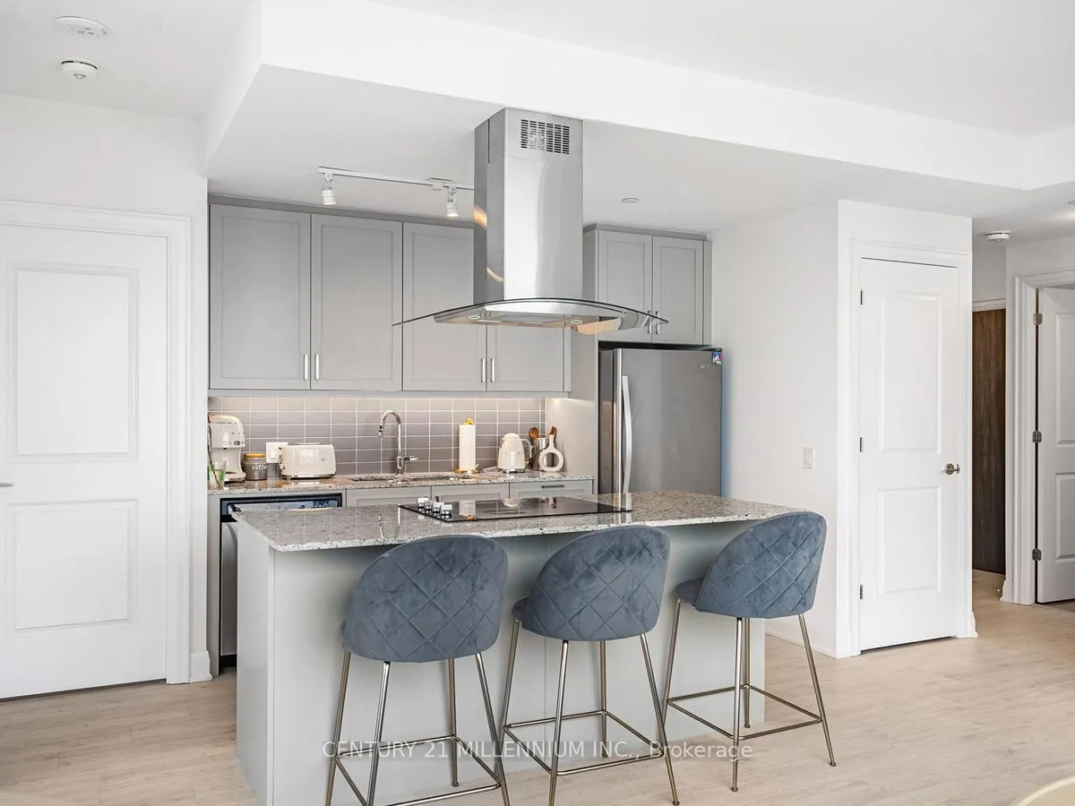 Photo 11 of Unit 1014, 10 Gatineau Drive, Vaughan, Beverley Glen — HOMEH