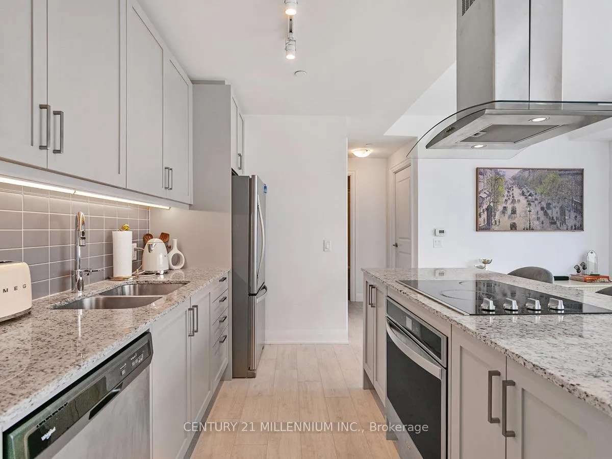 Photo 14 of Unit 1014, 10 Gatineau Drive, Vaughan, Beverley Glen — HOMEH