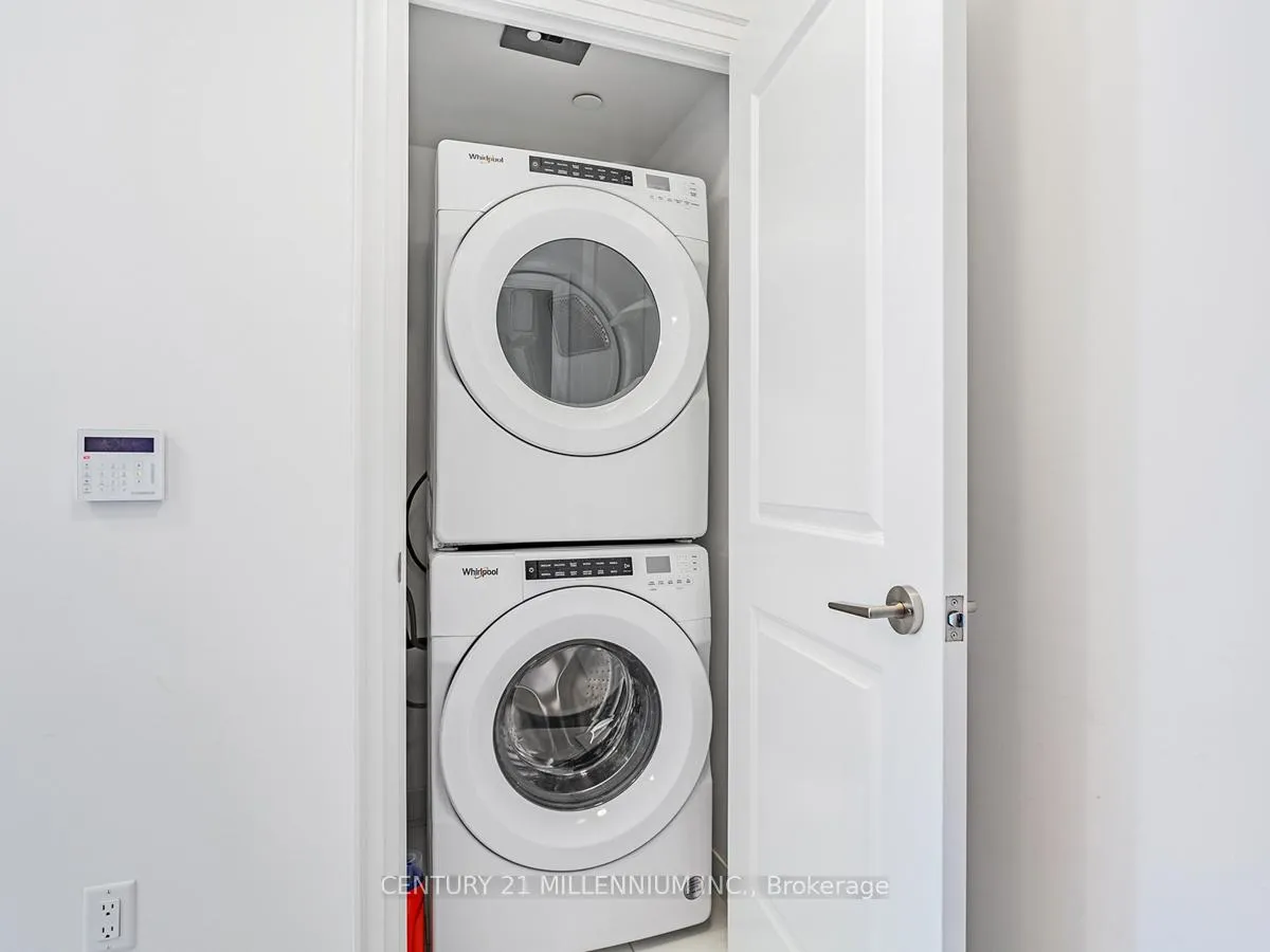 Photo 22 of Unit 1014, 10 Gatineau Drive, Vaughan, Beverley Glen — HOMEH