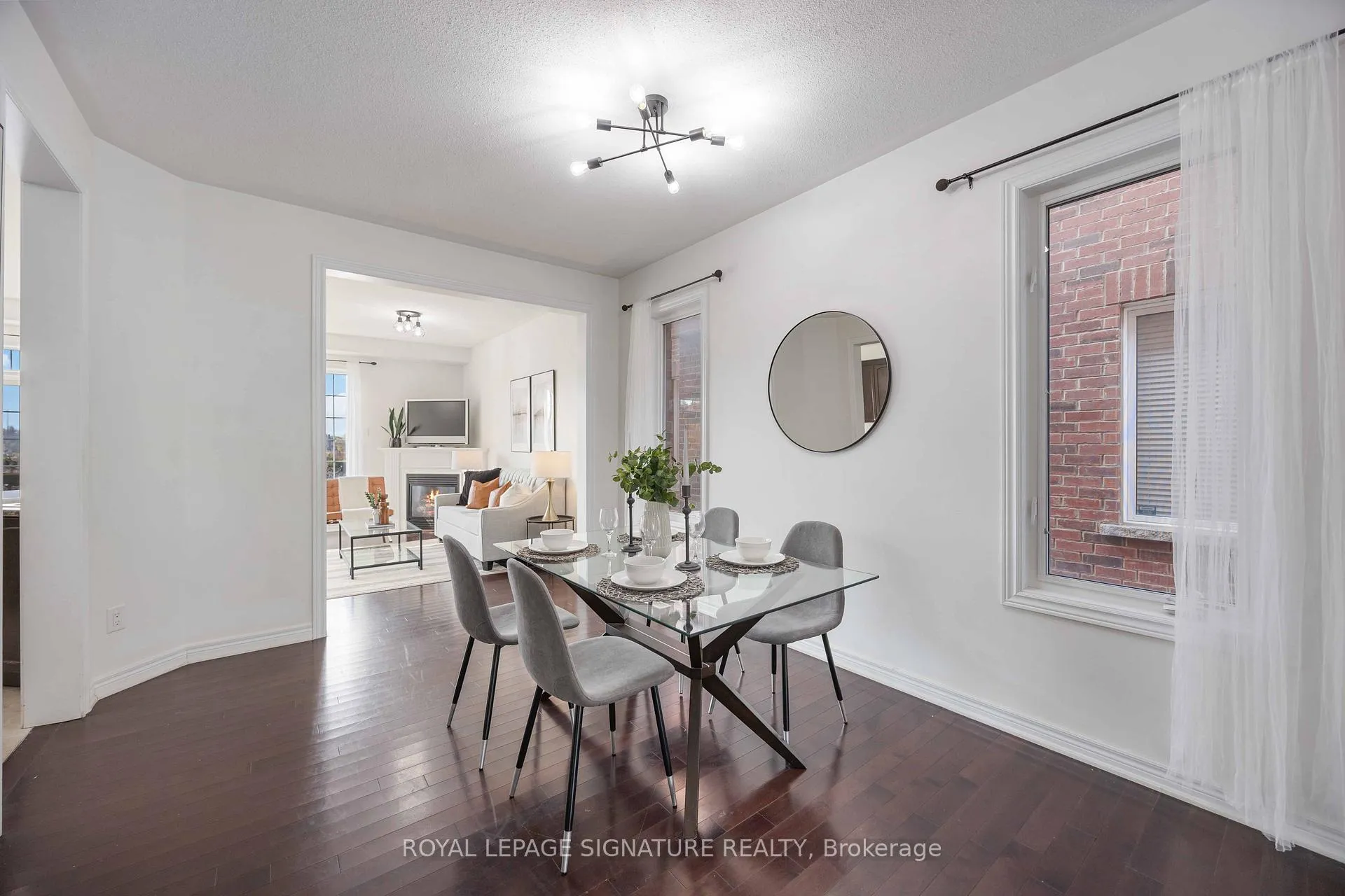 Photo 5 of 11 Gooseman Crescent, Markham, Box Grove — HOMEH