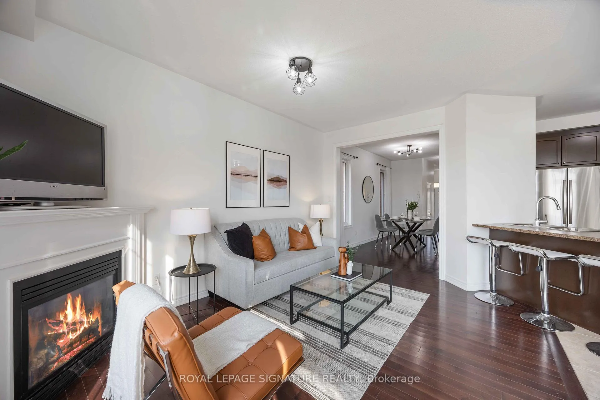 Photo 7 of 11 Gooseman Crescent, Markham, Box Grove — HOMEH