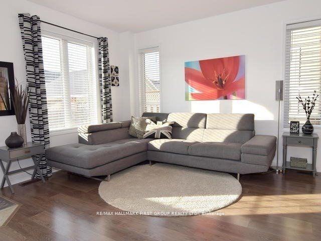 Photo 7 of 73 Ted Miller Crescent, Clarington, Bowmanville — HOMEH
