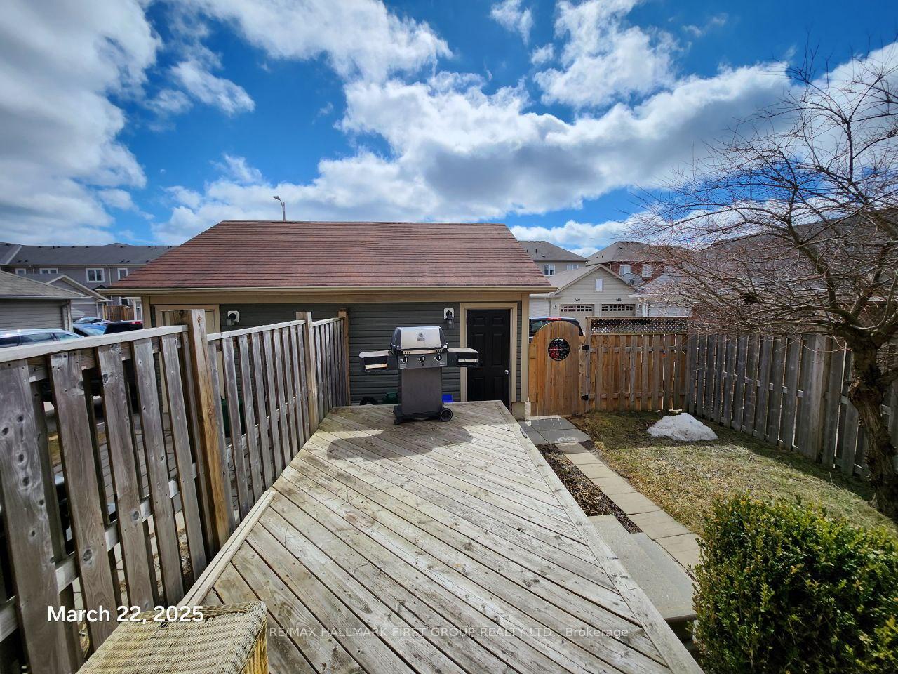 Photo 18 of 73 Ted Miller Crescent, Clarington, Bowmanville — HOMEH