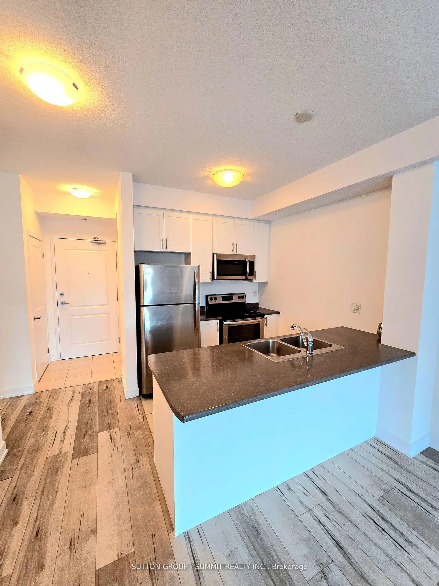 Photo 6 of Unit 338, 101 Shoreview Place, Hamilton, Stoney Creek — HOMEH