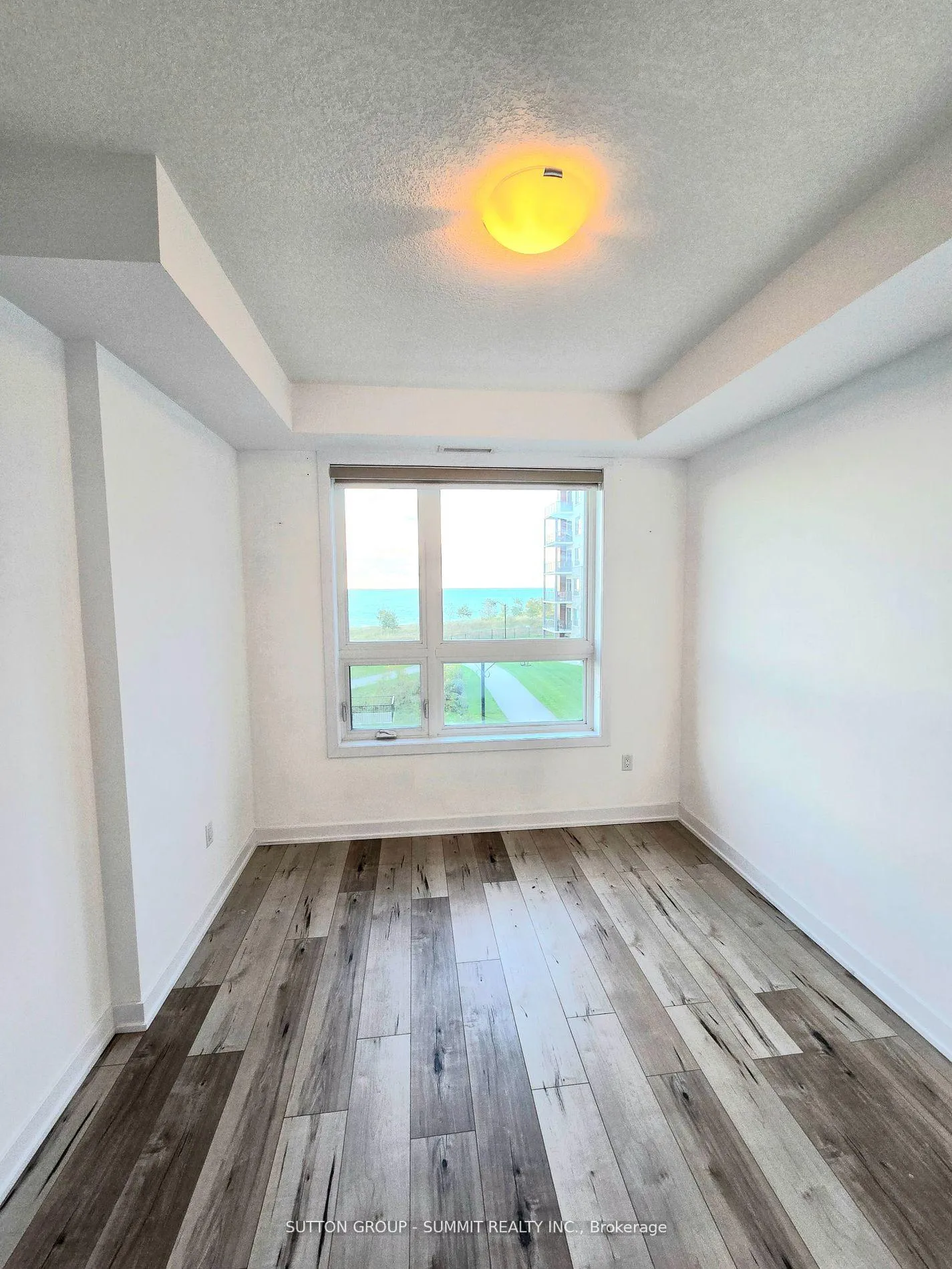 Photo 27 of Unit 338, 101 Shoreview Place, Hamilton, Stoney Creek — HOMEH