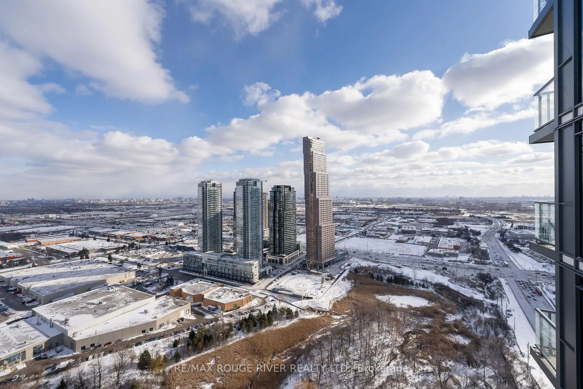 Photo 7 of Unit 3602, 7895 Jane Street, Vaughan, Concord — HOMEH