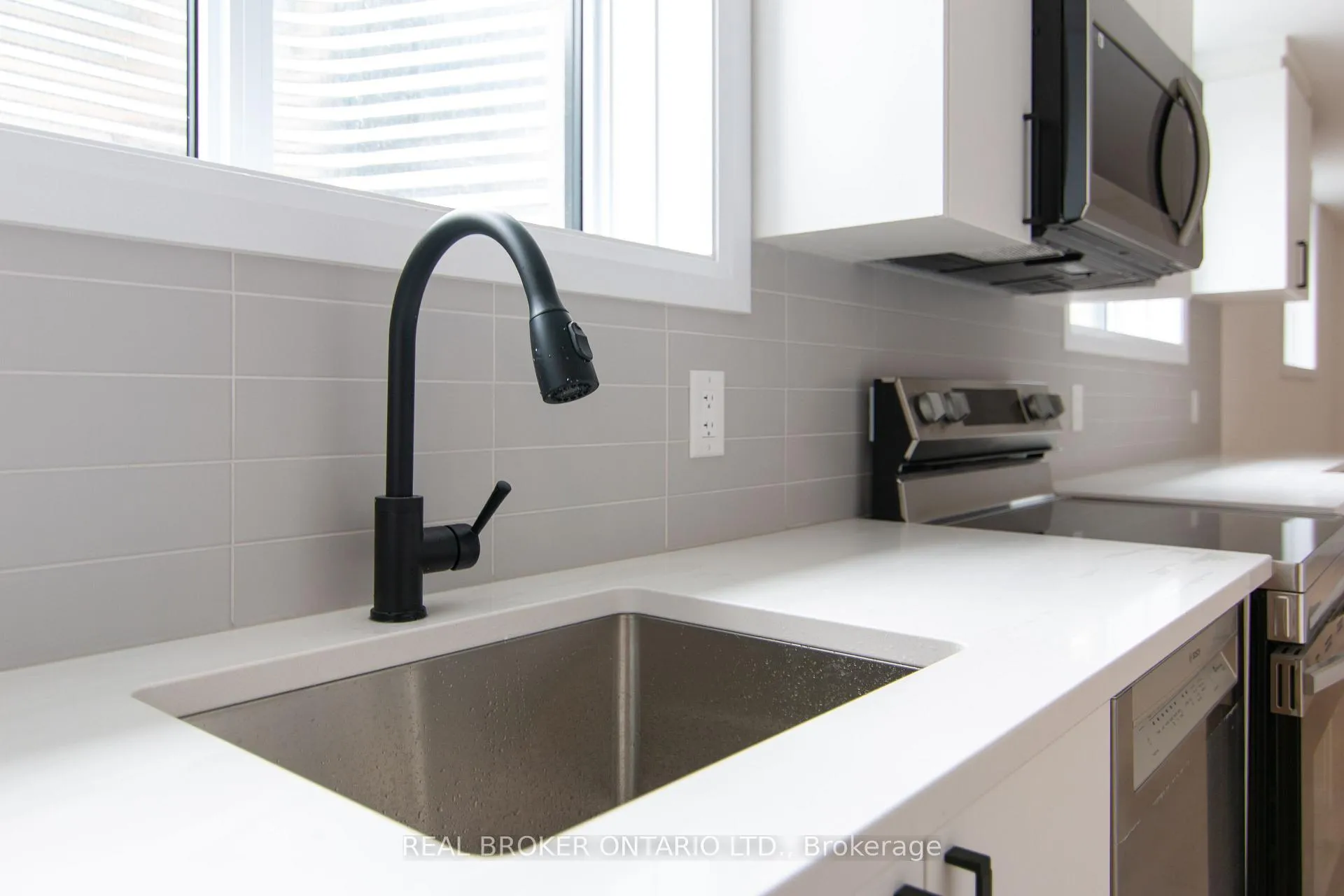 Photo 8 of Unit B, 69 Ladouceur Street, Ottawa, Hintonburg — HOMEH