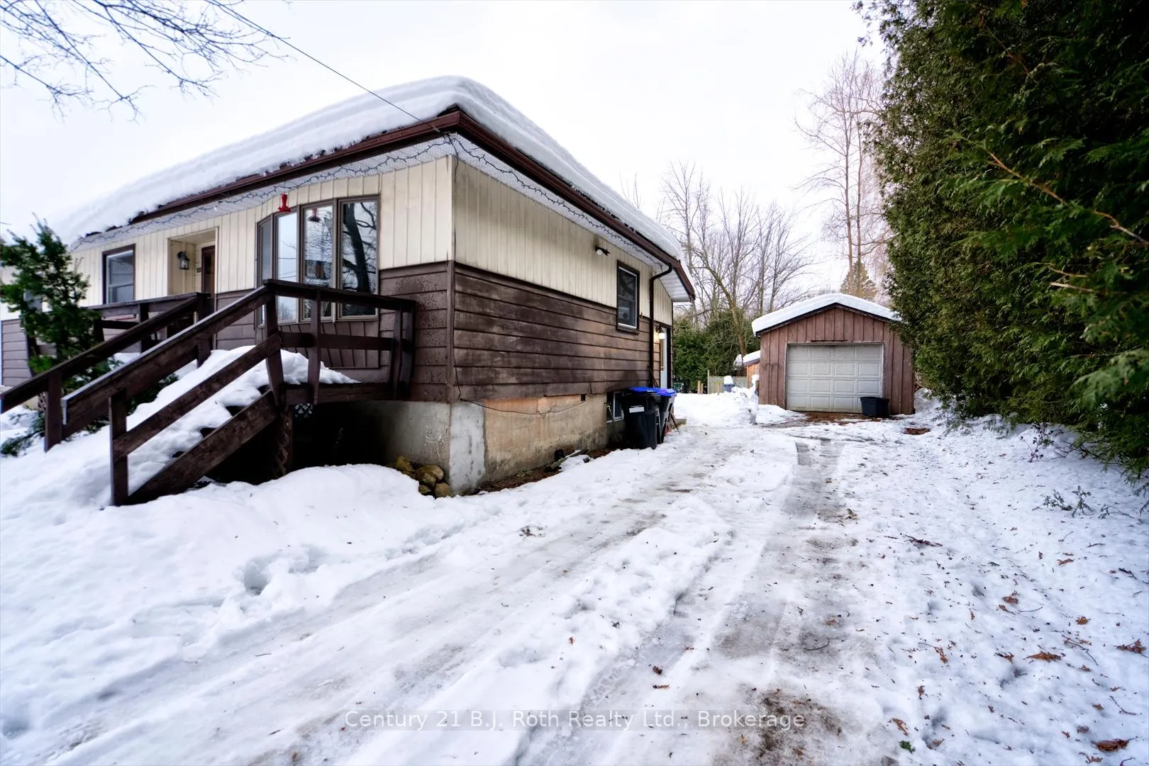 Photo 2 of 499 Margaret Street, Tay, Port McNicoll — HOMEH
