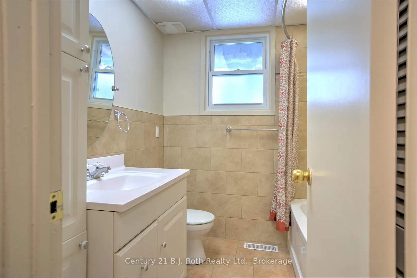 Photo 13 of 499 Margaret Street, Tay, Port McNicoll — HOMEH