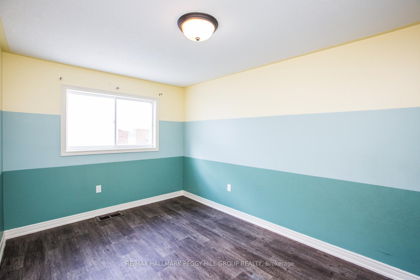 Photo 7 of 53 Marsellus Drive, Barrie, Holly — HOMEH