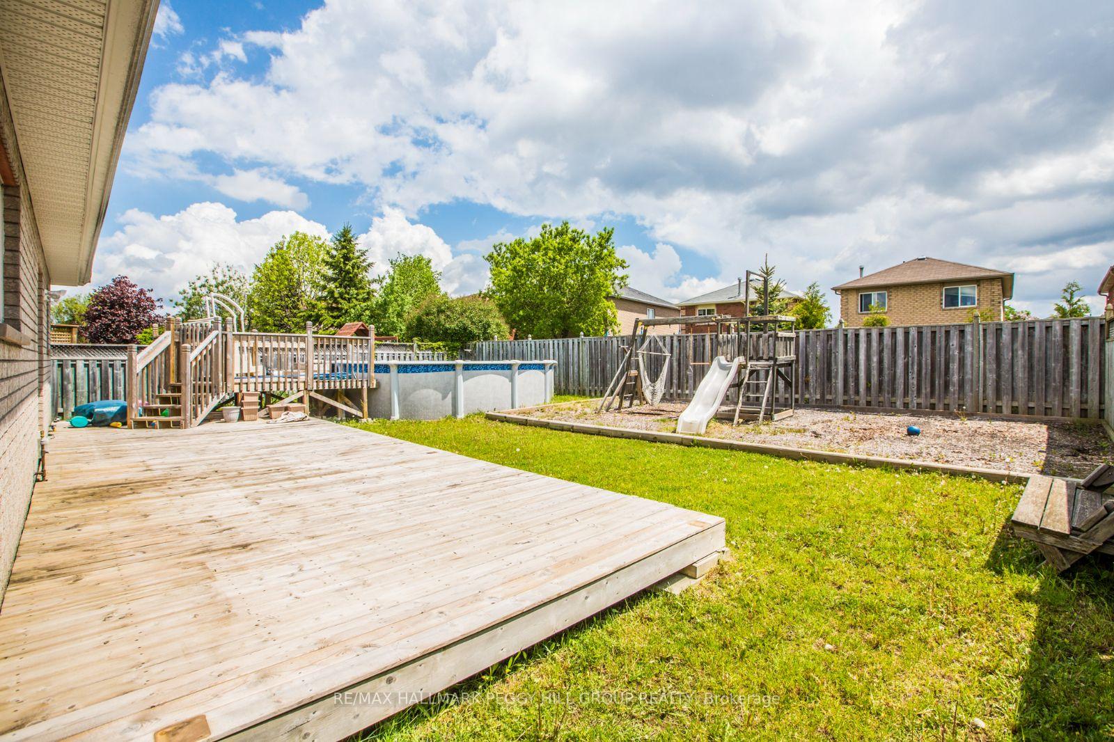 Photo 15 of 53 Marsellus Drive, Barrie, Holly — HOMEH