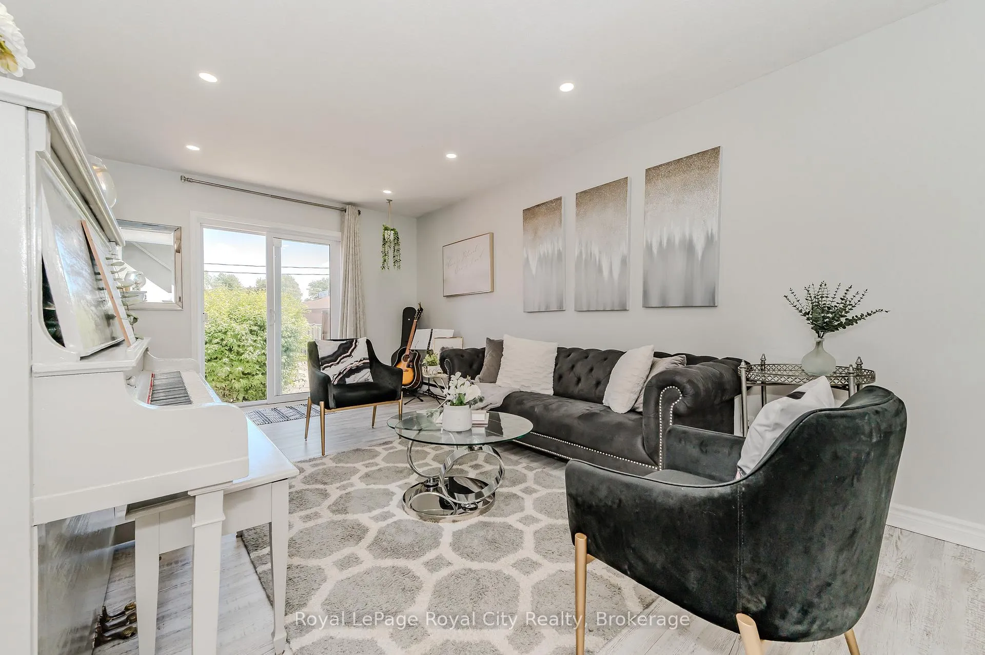 Photo 1 of Unit 53, 30D Flamingo Drive, Woolwich, Elmira — HOMEH