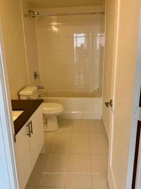 Photo 10 of Unit 311, 8960 Jane Street, Vaughan, Vellore Village — HOMEH