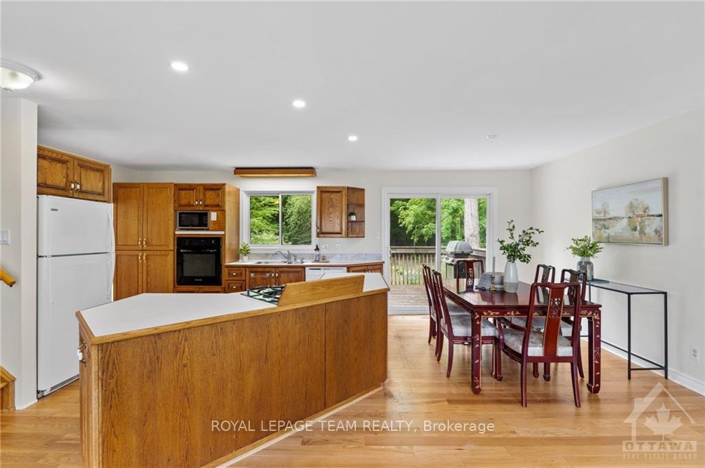 Photo 7 of 351 Riverwood Drive, Ottawa, Woodlawn/Maclarens Landing/Kilmaurs — HOMEH