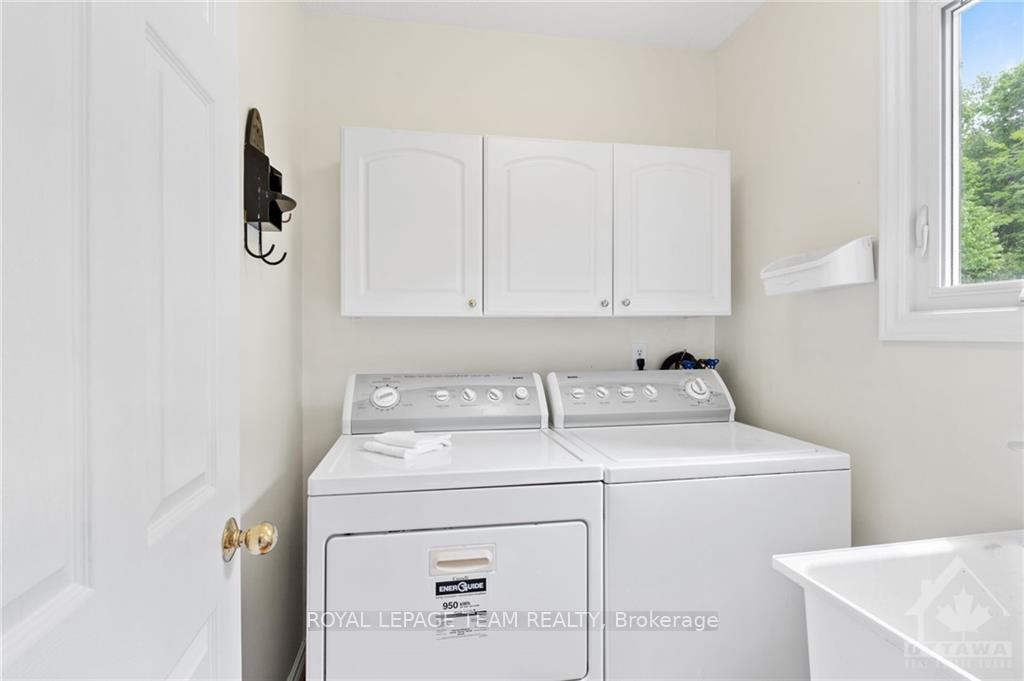 Photo 10 of 351 Riverwood Drive, Ottawa, Woodlawn/Maclarens Landing/Kilmaurs — HOMEH