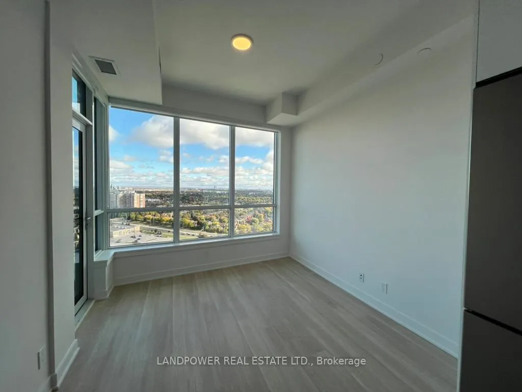 Photo 8 of Unit B-2208, 50 Upper Mall Way, Vaughan, Brownridge — HOMEH