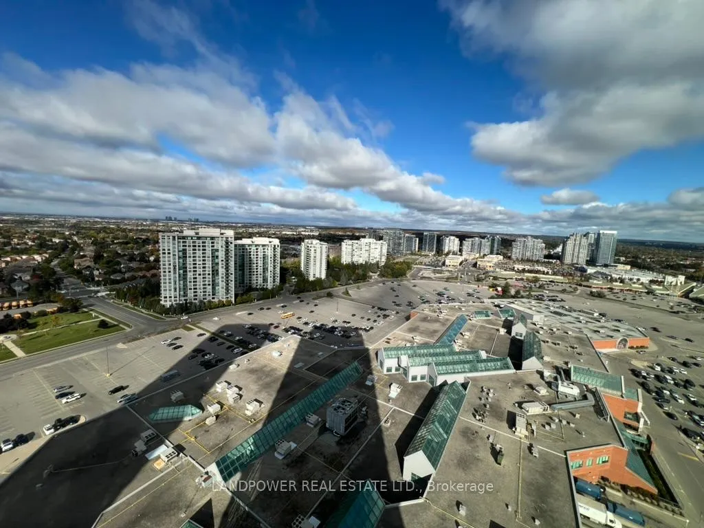 Photo 14 of Unit B-2208, 50 Upper Mall Way, Vaughan, Brownridge — HOMEH
