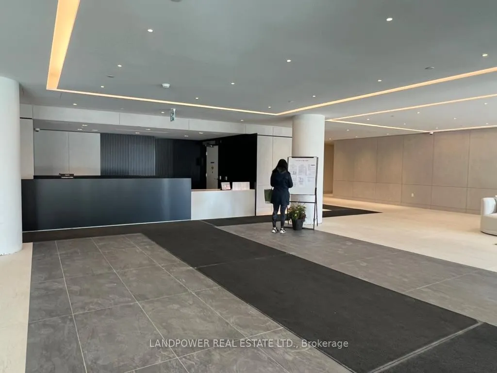 Photo 21 of Unit B-2208, 50 Upper Mall Way, Vaughan, Brownridge — HOMEH
