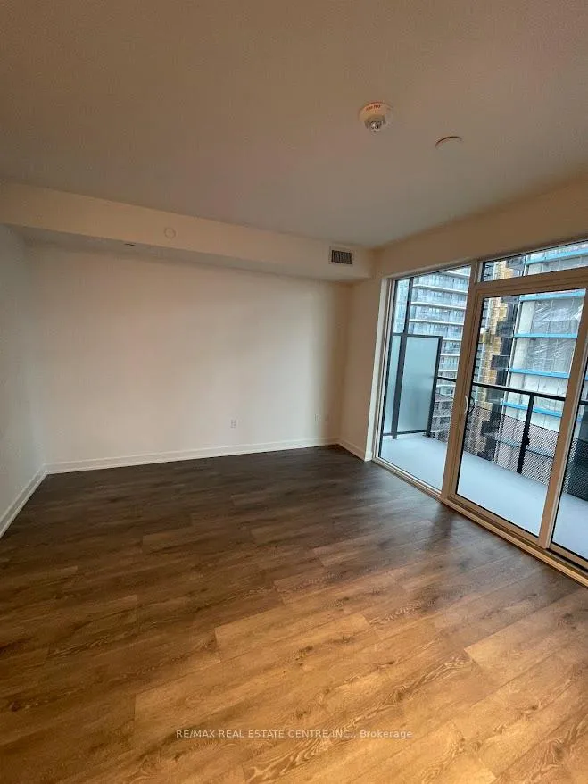 Photo 11 of Unit 2107, 127 Broadway Avenue, Toronto, Yonge-Eglinton — HOMEH
