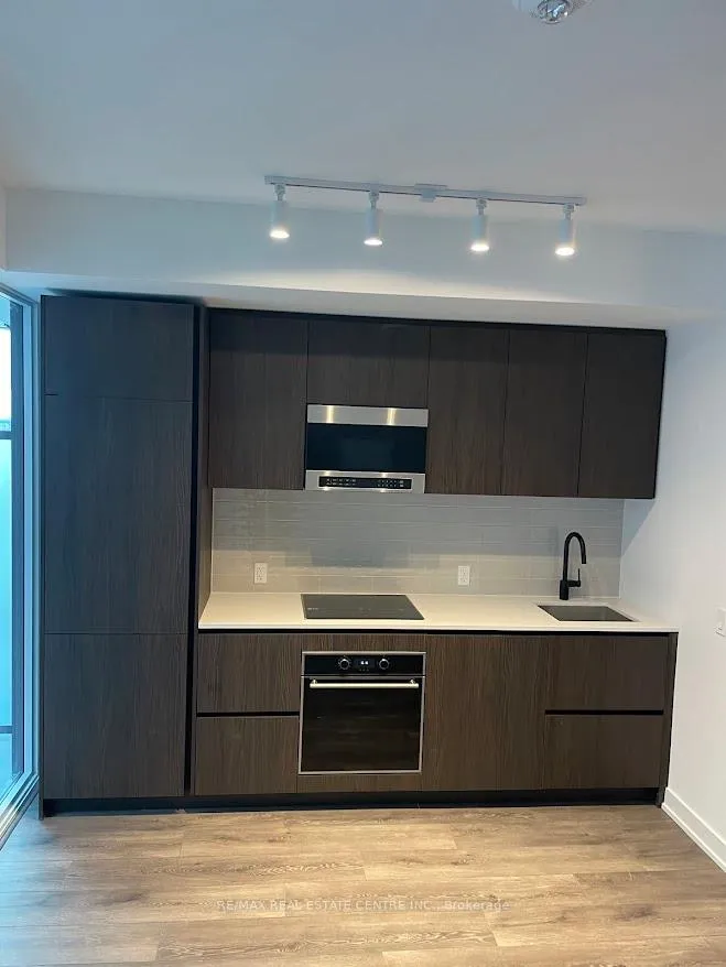 Photo 14 of Unit 2107, 127 Broadway Avenue, Toronto, Yonge-Eglinton — HOMEH
