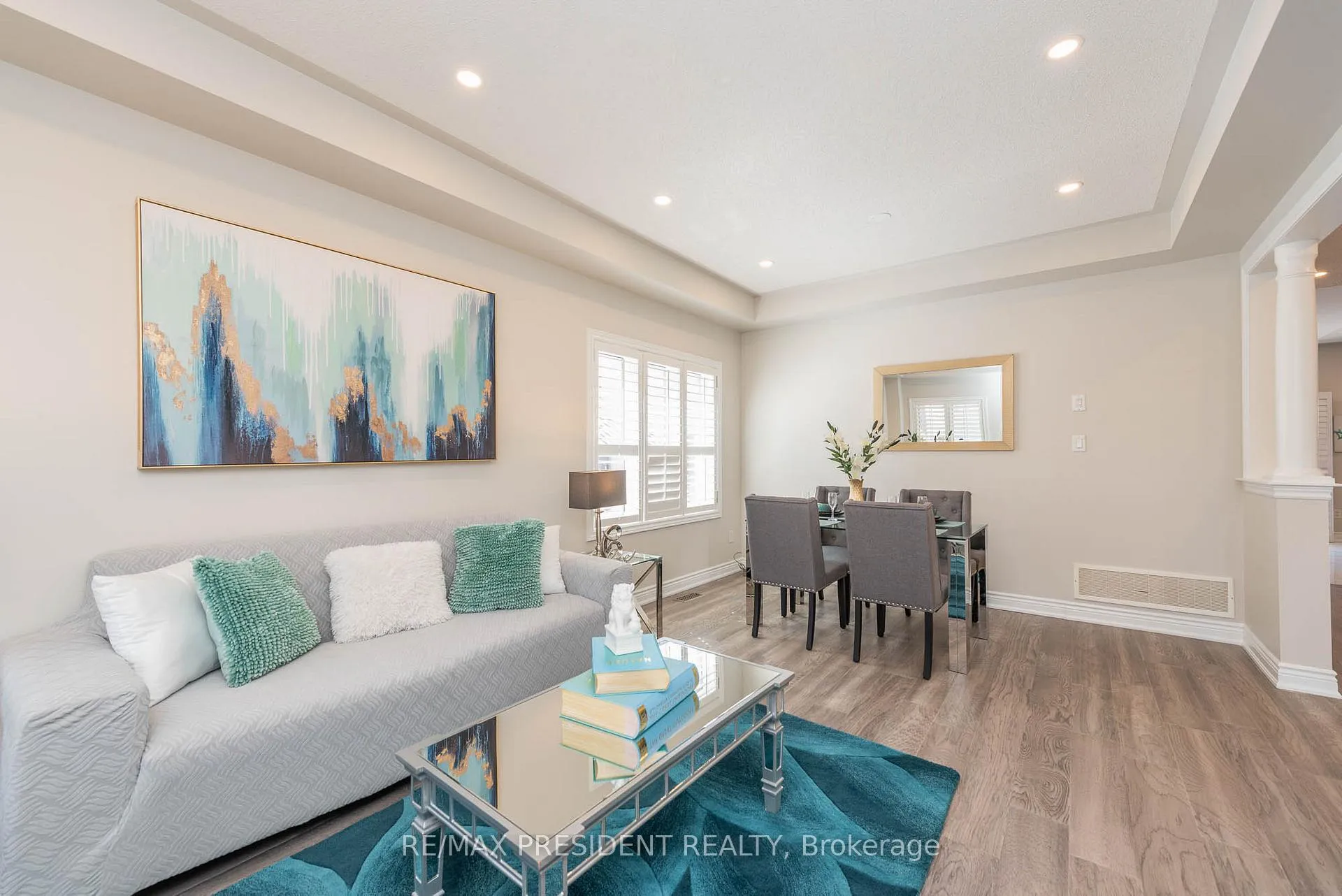 Photo 6 of 3 Carmel Crescent, Brampton, Vales of Castlemore North — HOMEH